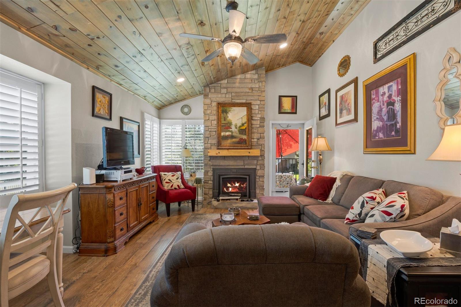 MLS Image #1 for 1470 s quebec way,denver, Colorado