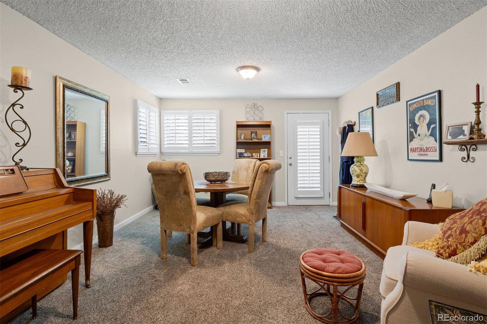 MLS Image #14 for 1470 s quebec way,denver, Colorado