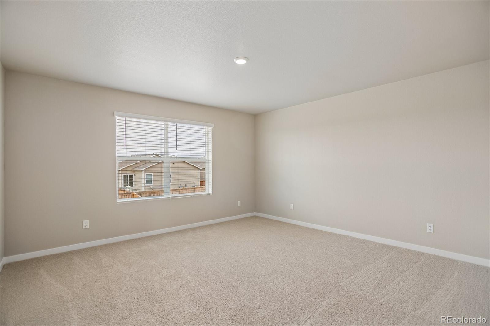 MLS Image #10 for 851  emerald lakes street,windsor, Colorado