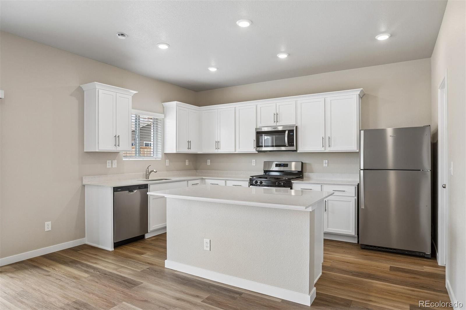 MLS Image #2 for 851  emerald lakes street,windsor, Colorado
