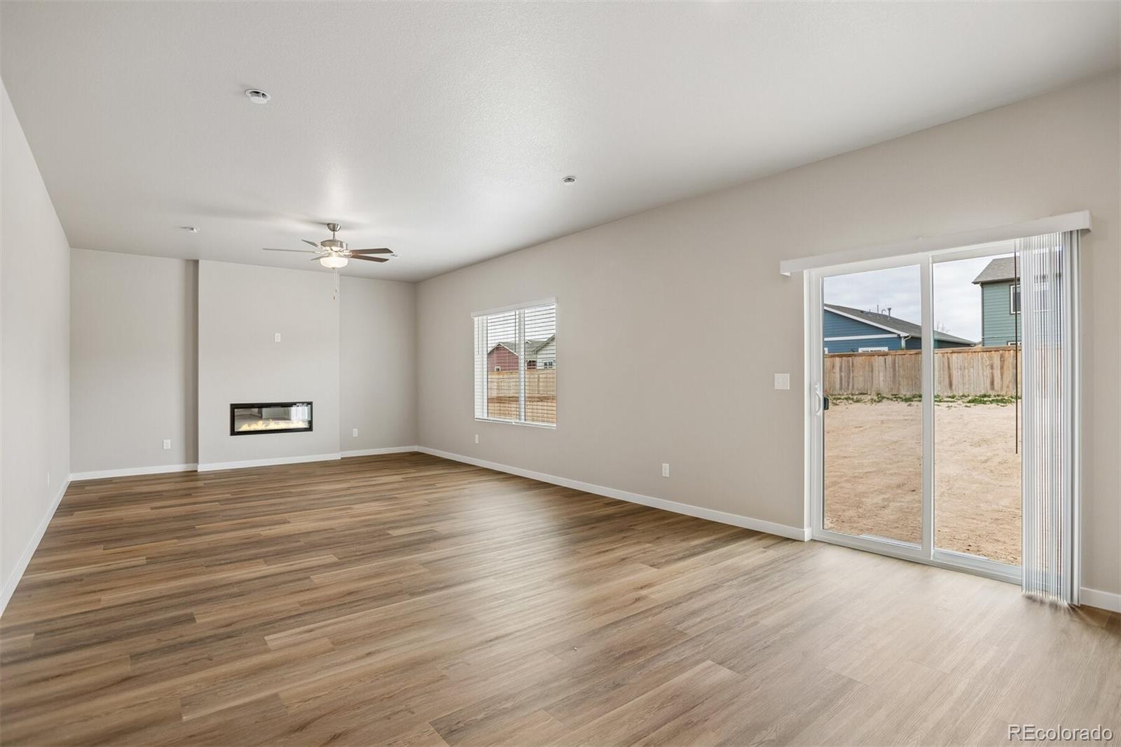 MLS Image #6 for 851  emerald lakes street,windsor, Colorado
