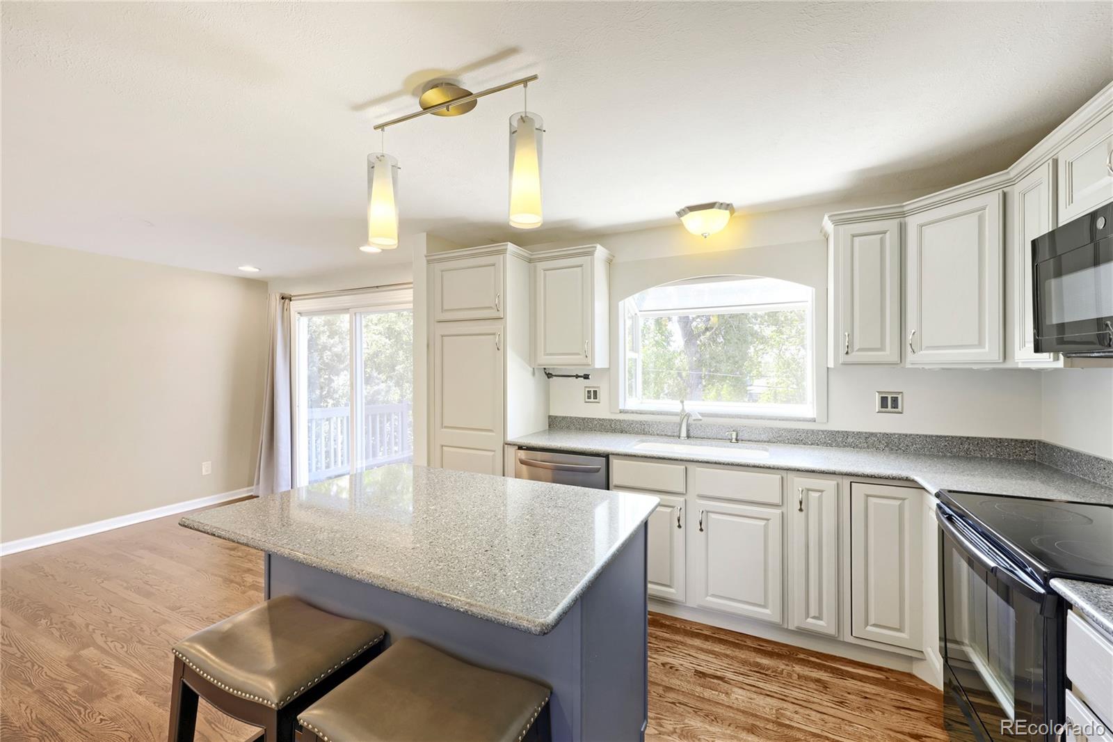 MLS Image #10 for 8614 w 65th place,arvada, Colorado