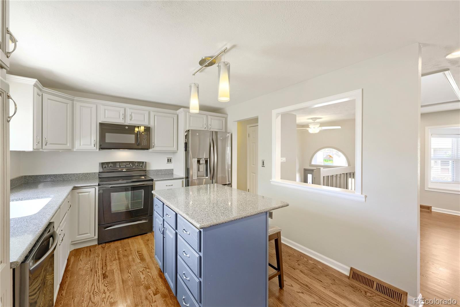 MLS Image #11 for 8614 w 65th place,arvada, Colorado