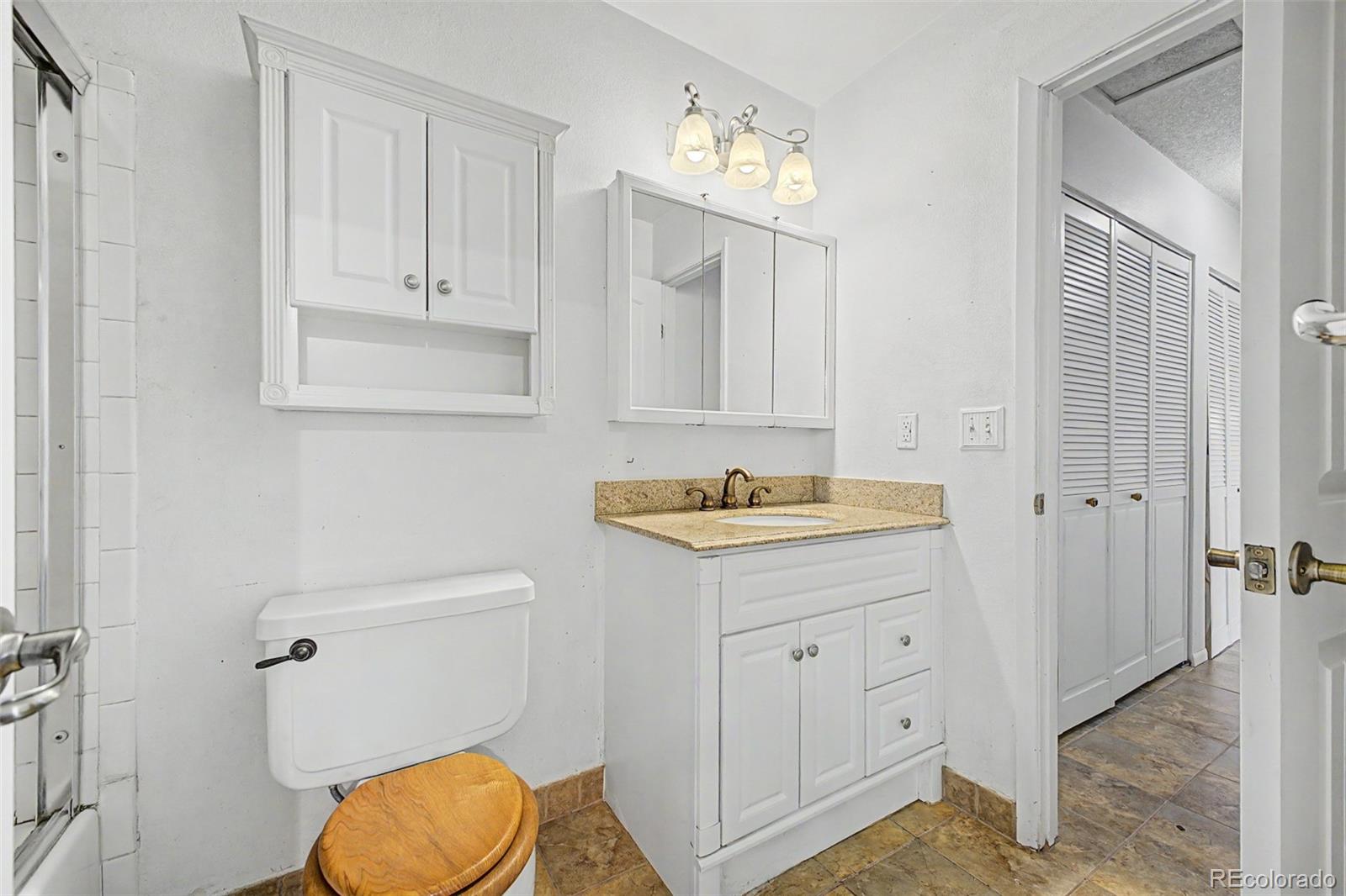 MLS Image #15 for 9901 e evans avenue,denver, Colorado