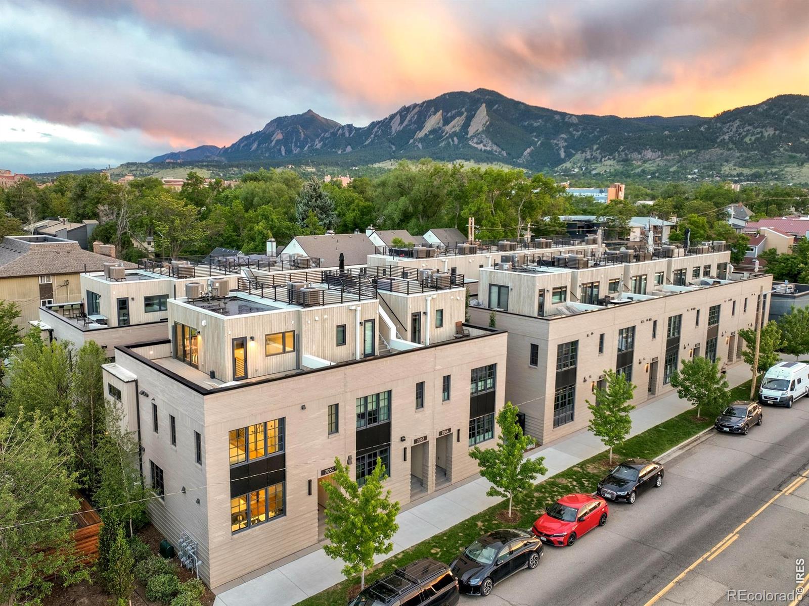 MLS Image #0 for 2126  pearl street,boulder, Colorado