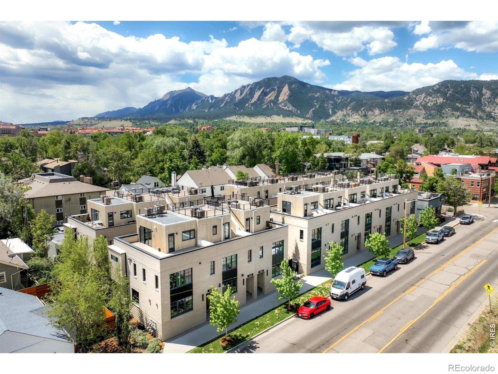 MLS Image #3 for 2126  pearl street,boulder, Colorado