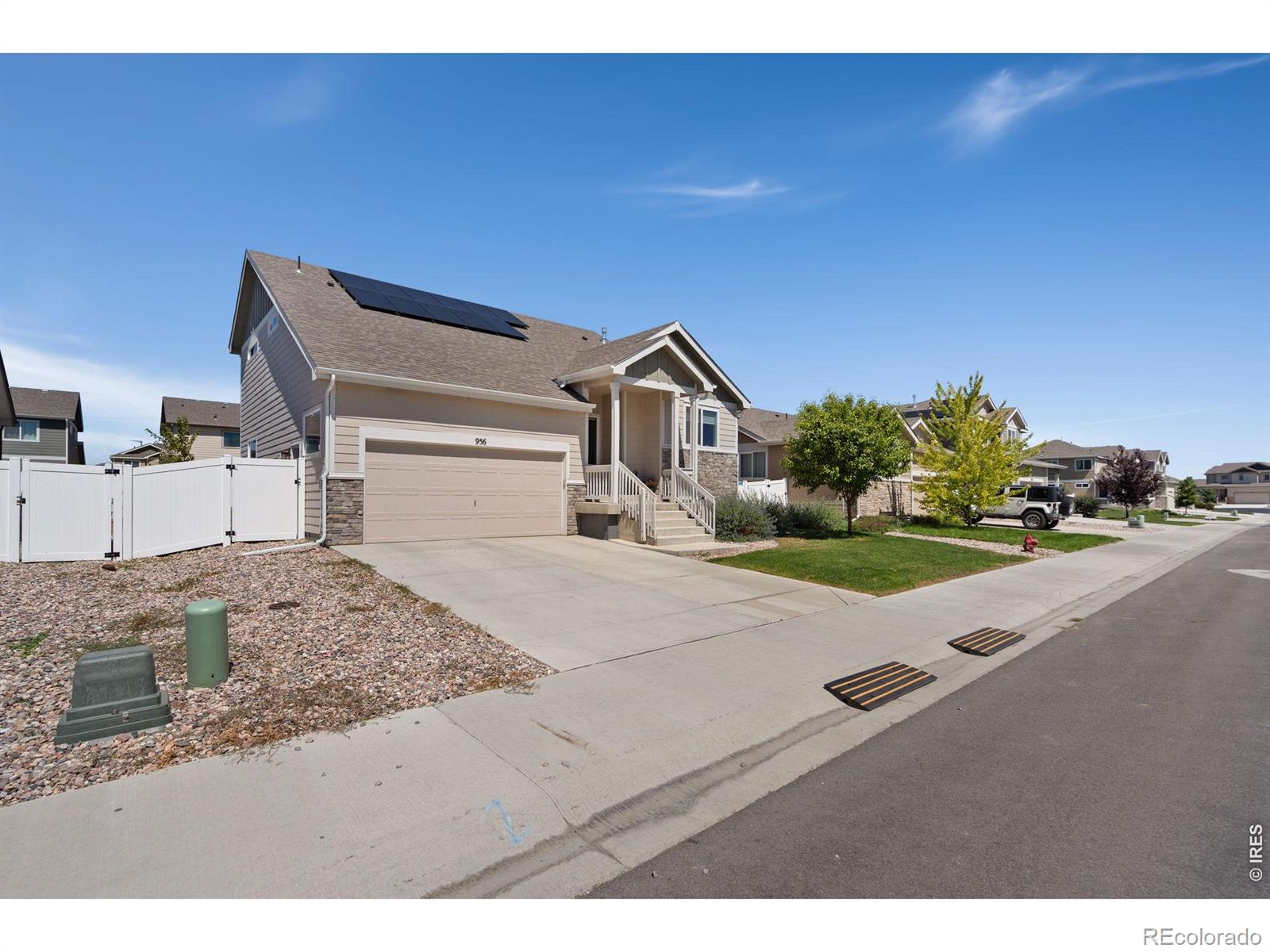 MLS Image #3 for 956  maplebrook drive,windsor, Colorado