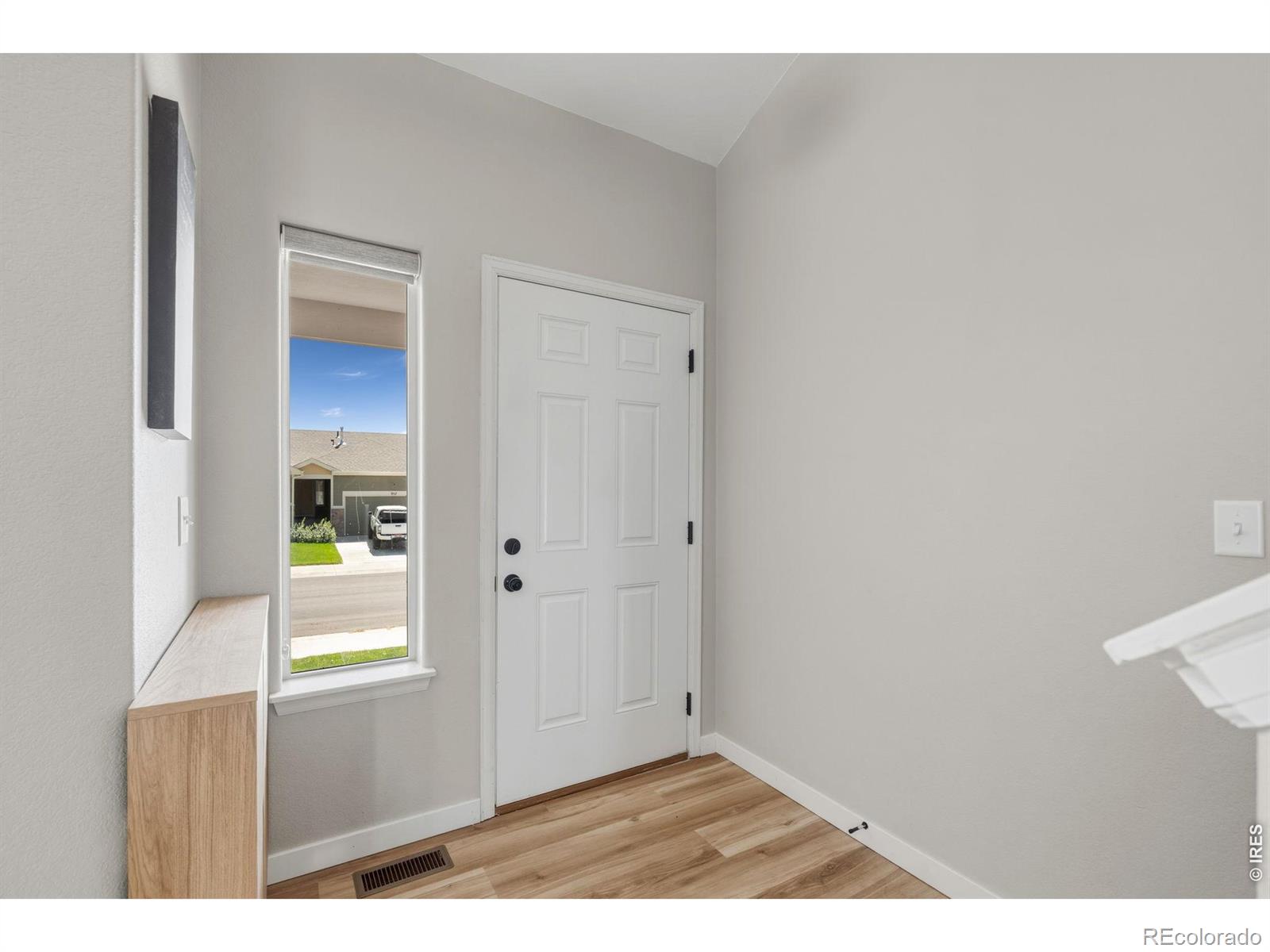 MLS Image #6 for 956  maplebrook drive,windsor, Colorado