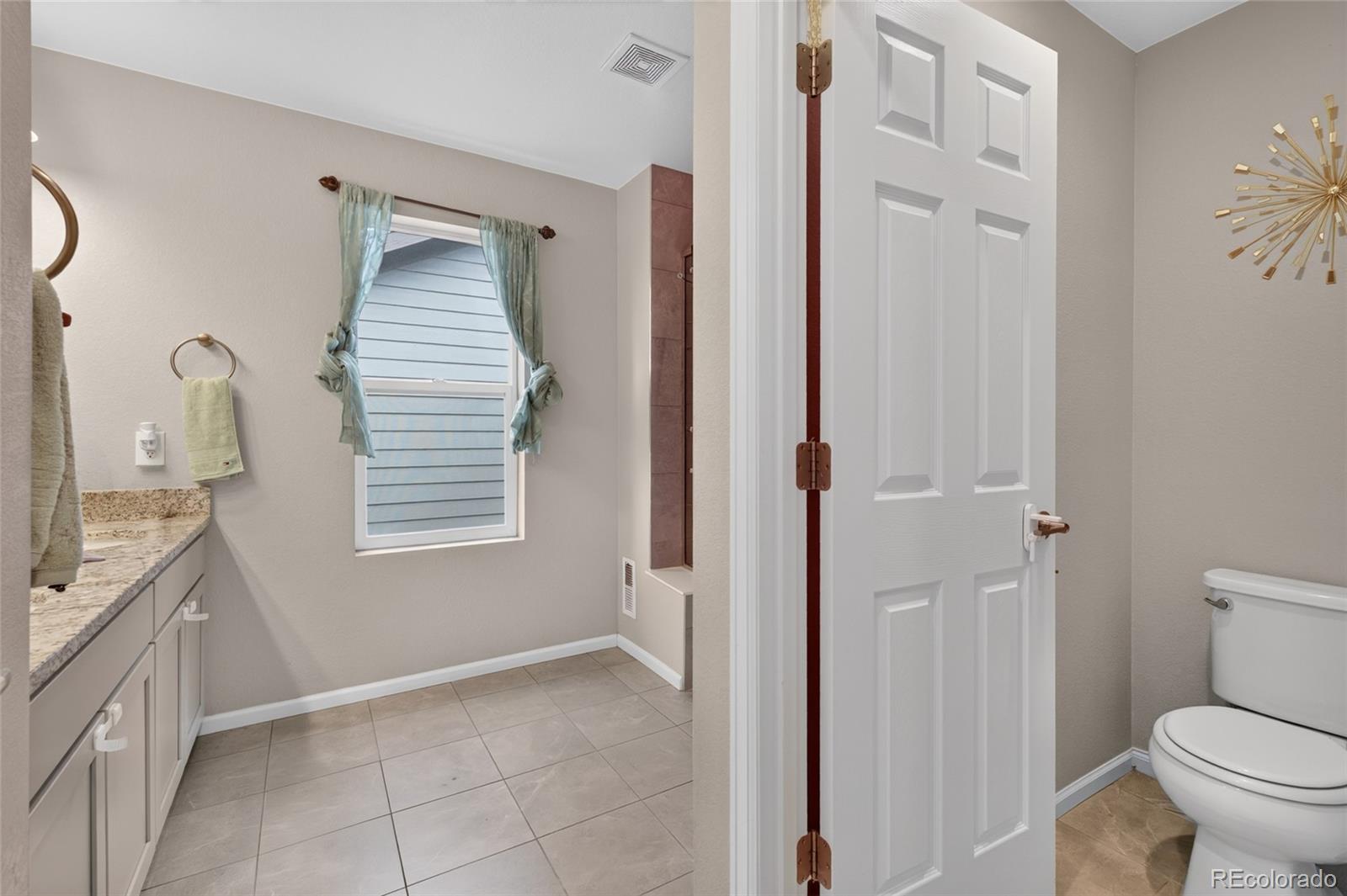 MLS Image #16 for 4728  helena street,denver, Colorado