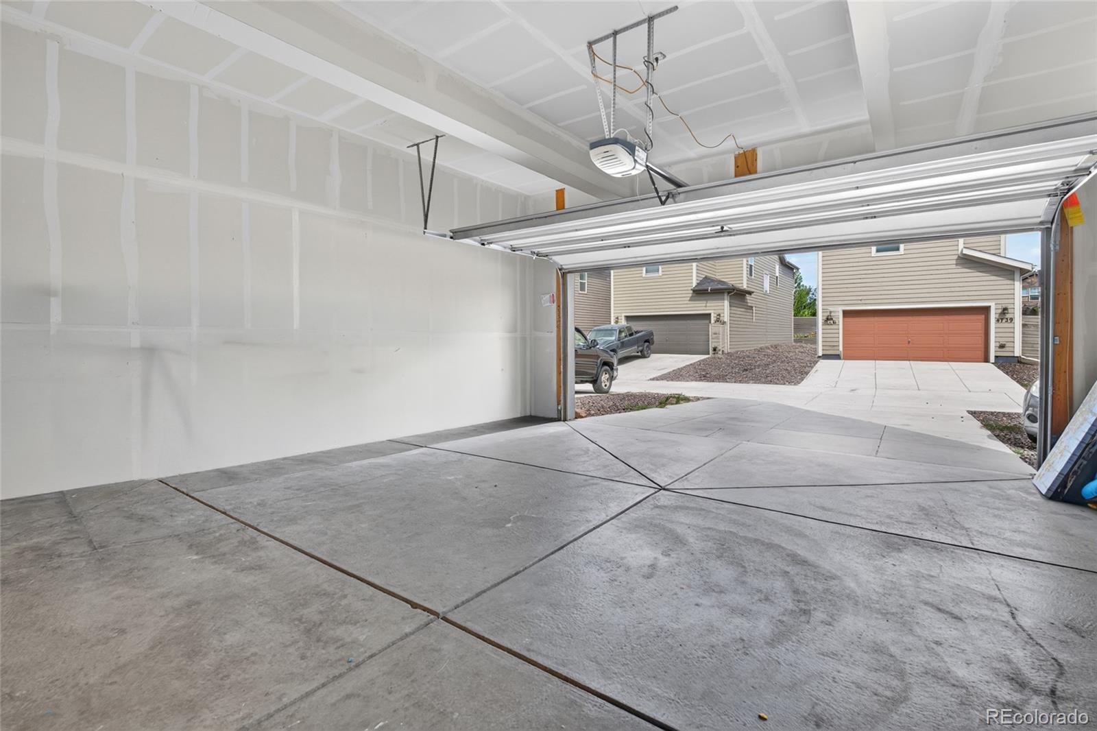 MLS Image #27 for 4728  helena street,denver, Colorado