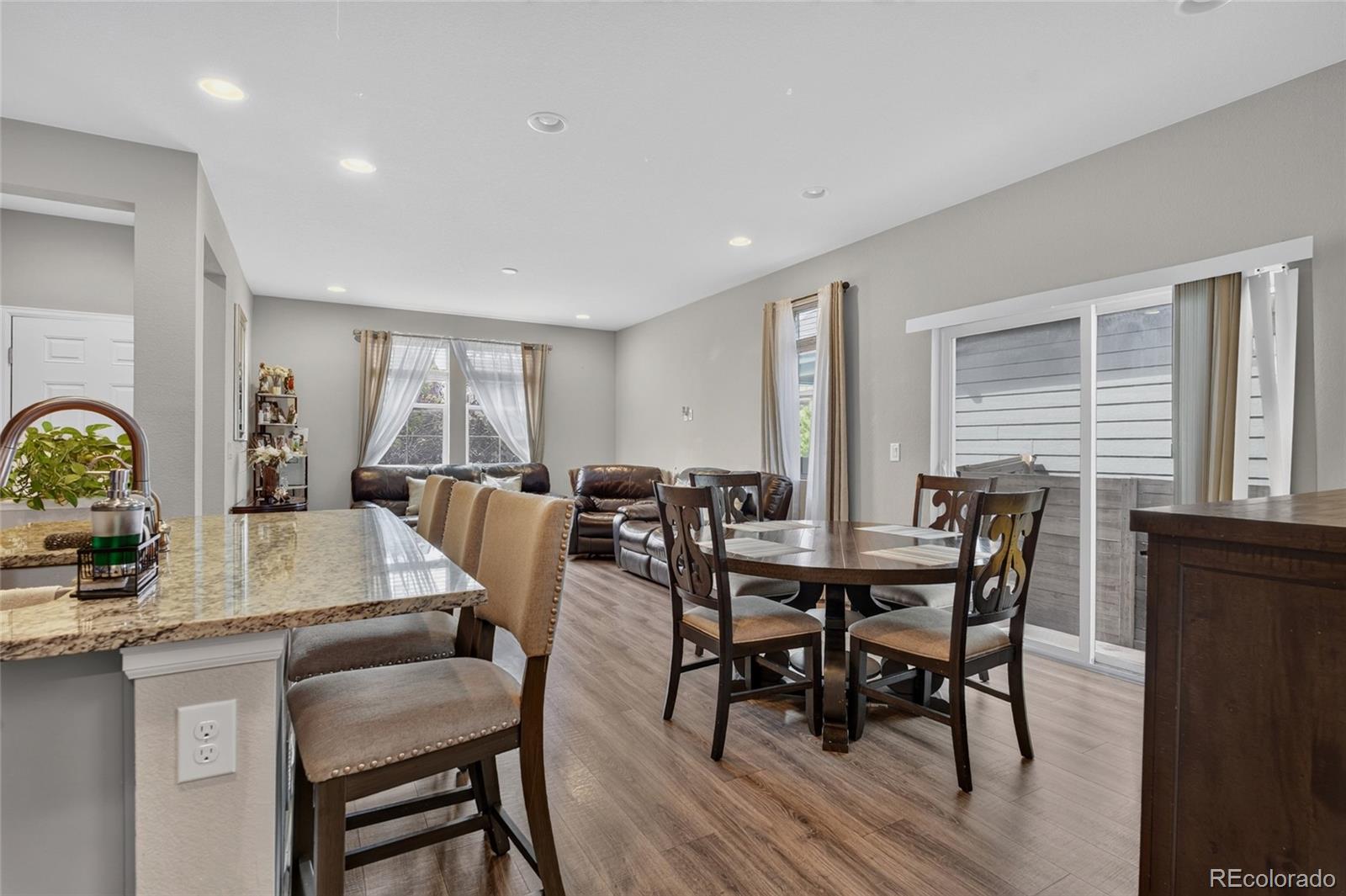 MLS Image #6 for 4728  helena street,denver, Colorado