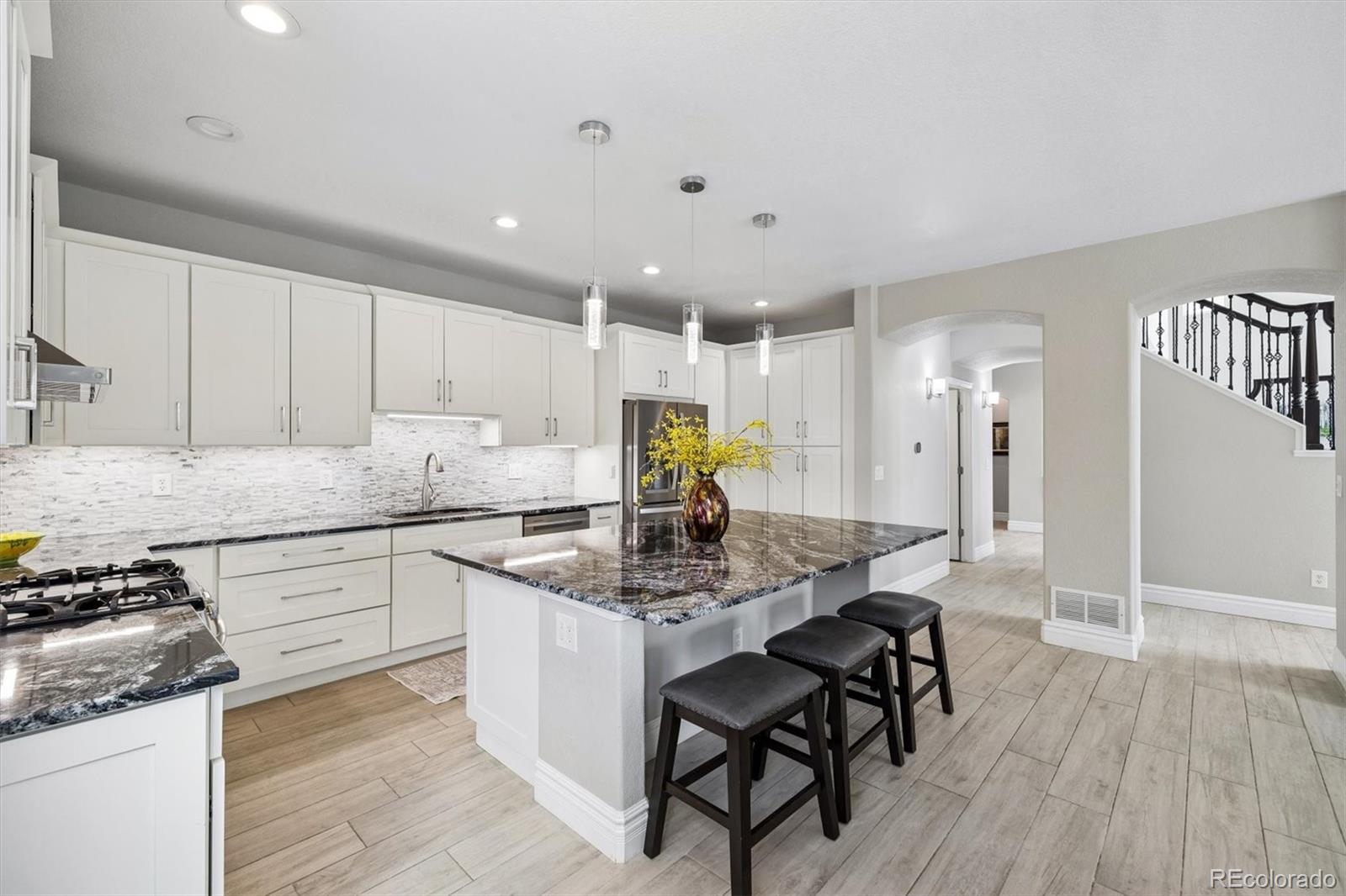 MLS Image #13 for 9612 w belfast drive,littleton, Colorado