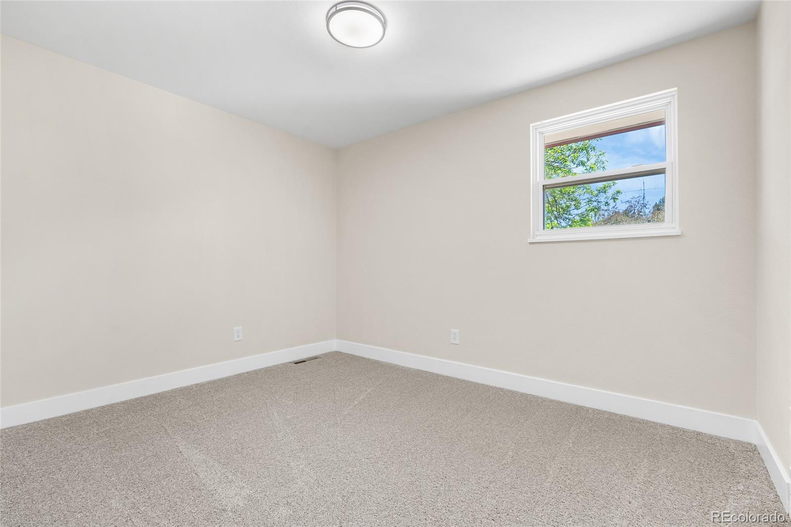 MLS Image #27 for 975 e 7th avenue,broomfield, Colorado