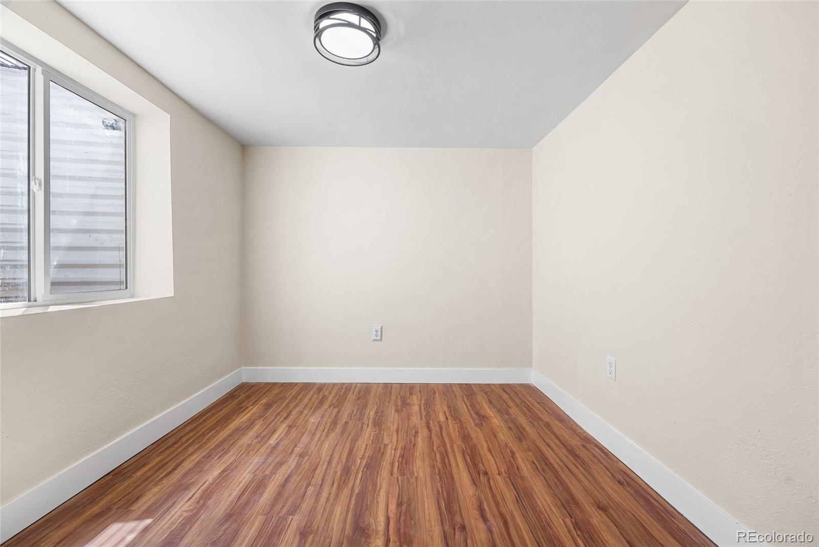MLS Image #41 for 975 e 7th avenue,broomfield, Colorado