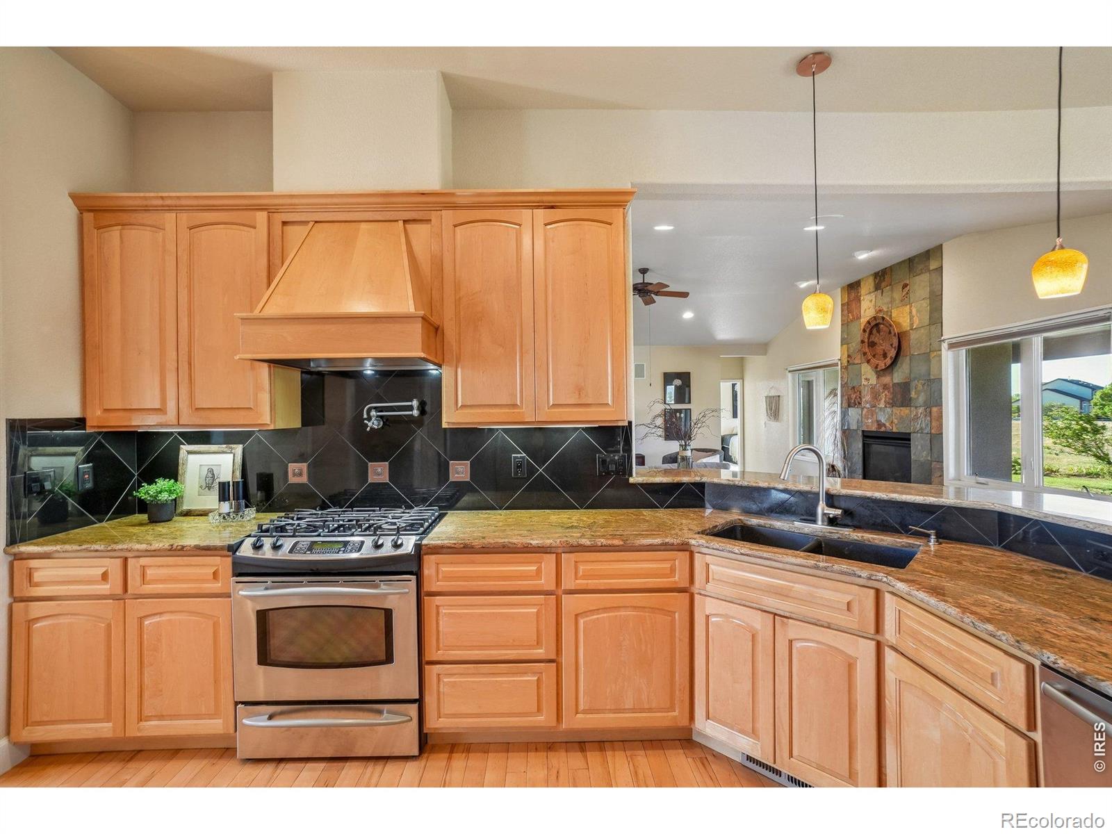 MLS Image #12 for 4251  malibu drive,berthoud, Colorado