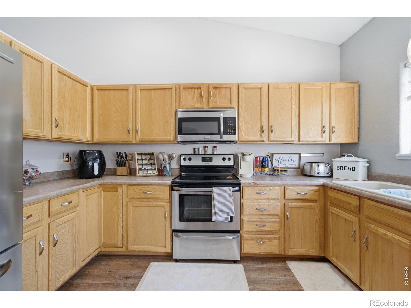 MLS Image #10 for 4350  limestone lane,johnstown, Colorado