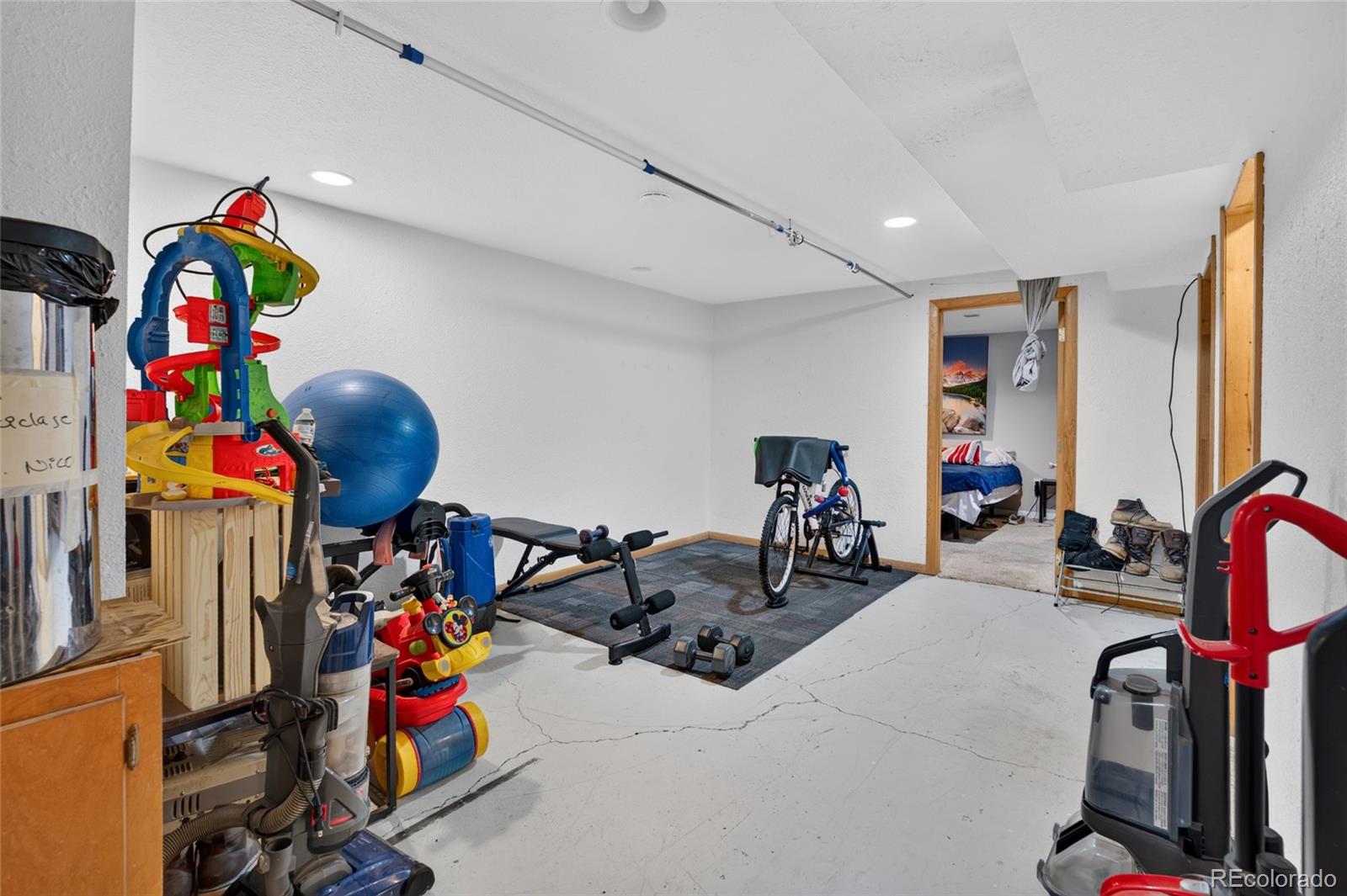 MLS Image #24 for 1830  jewel drive,longmont, Colorado