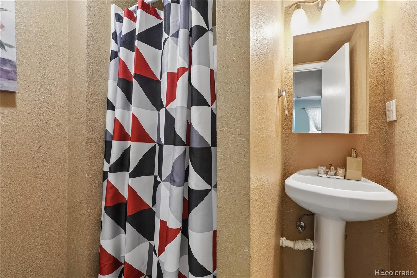 MLS Image #19 for 2045  grosbear lane,colorado springs, Colorado
