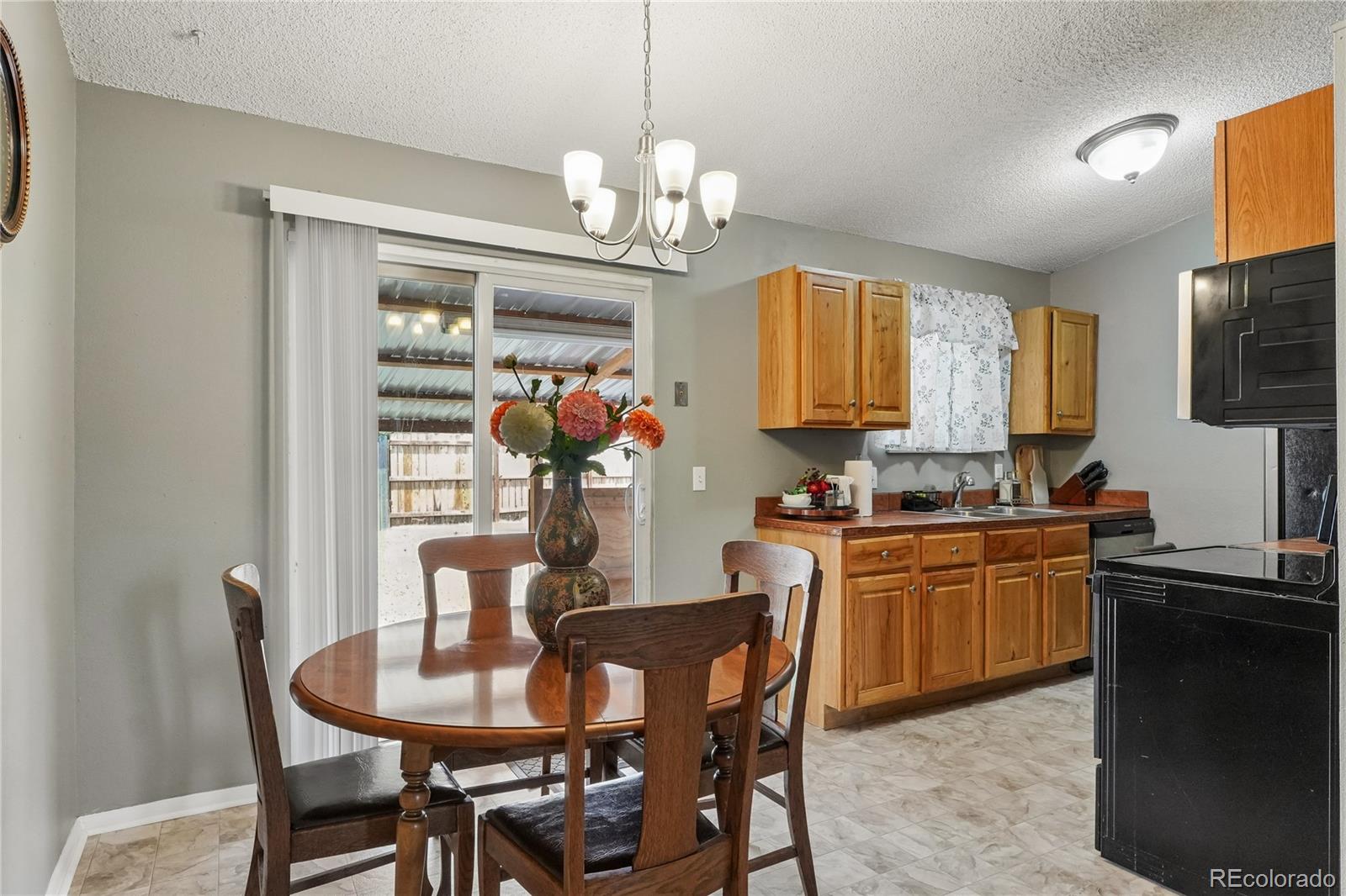 MLS Image #5 for 2045  grosbear lane,colorado springs, Colorado