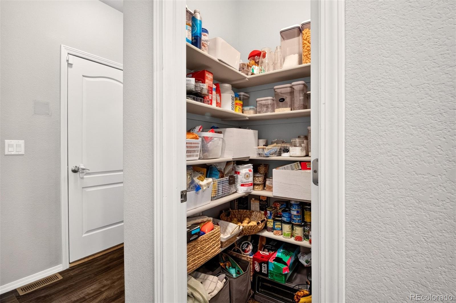 MLS Image #6 for 10657  hidden brook circle,colorado springs, Colorado