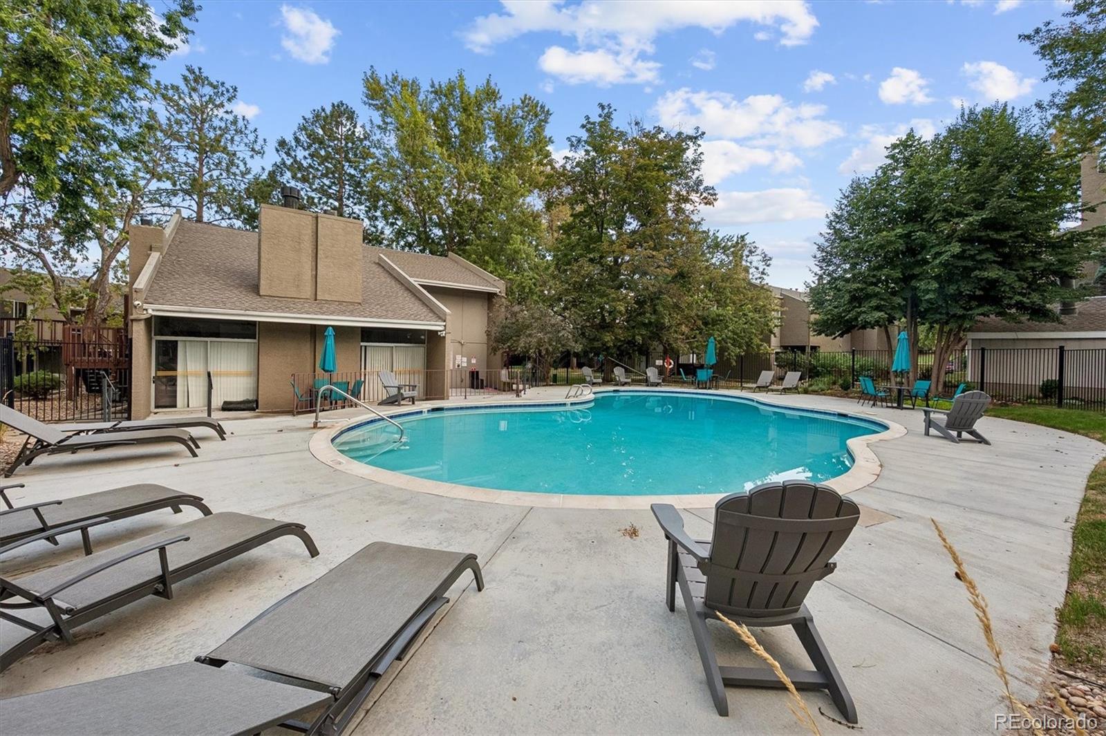 MLS Image #20 for 5300 e cherry creek south drive,denver, Colorado