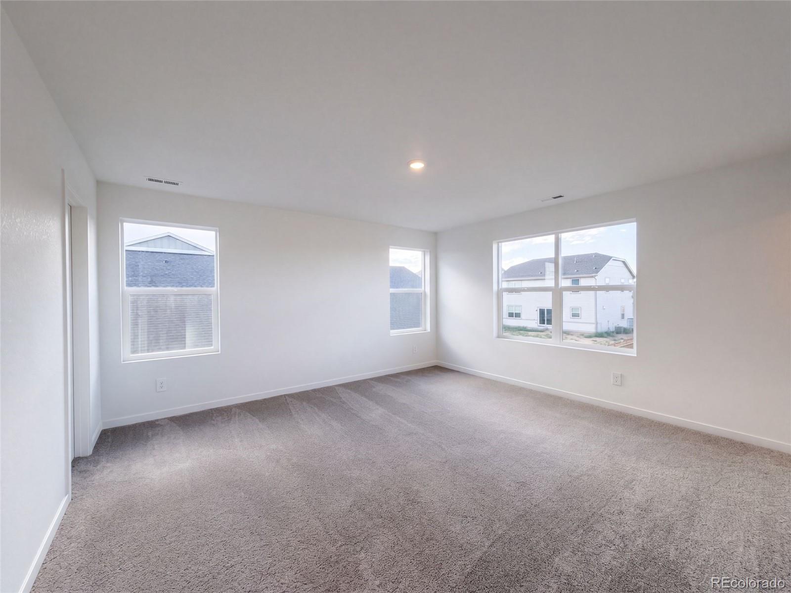 MLS Image #12 for 4043  shirley drive,johnstown, Colorado