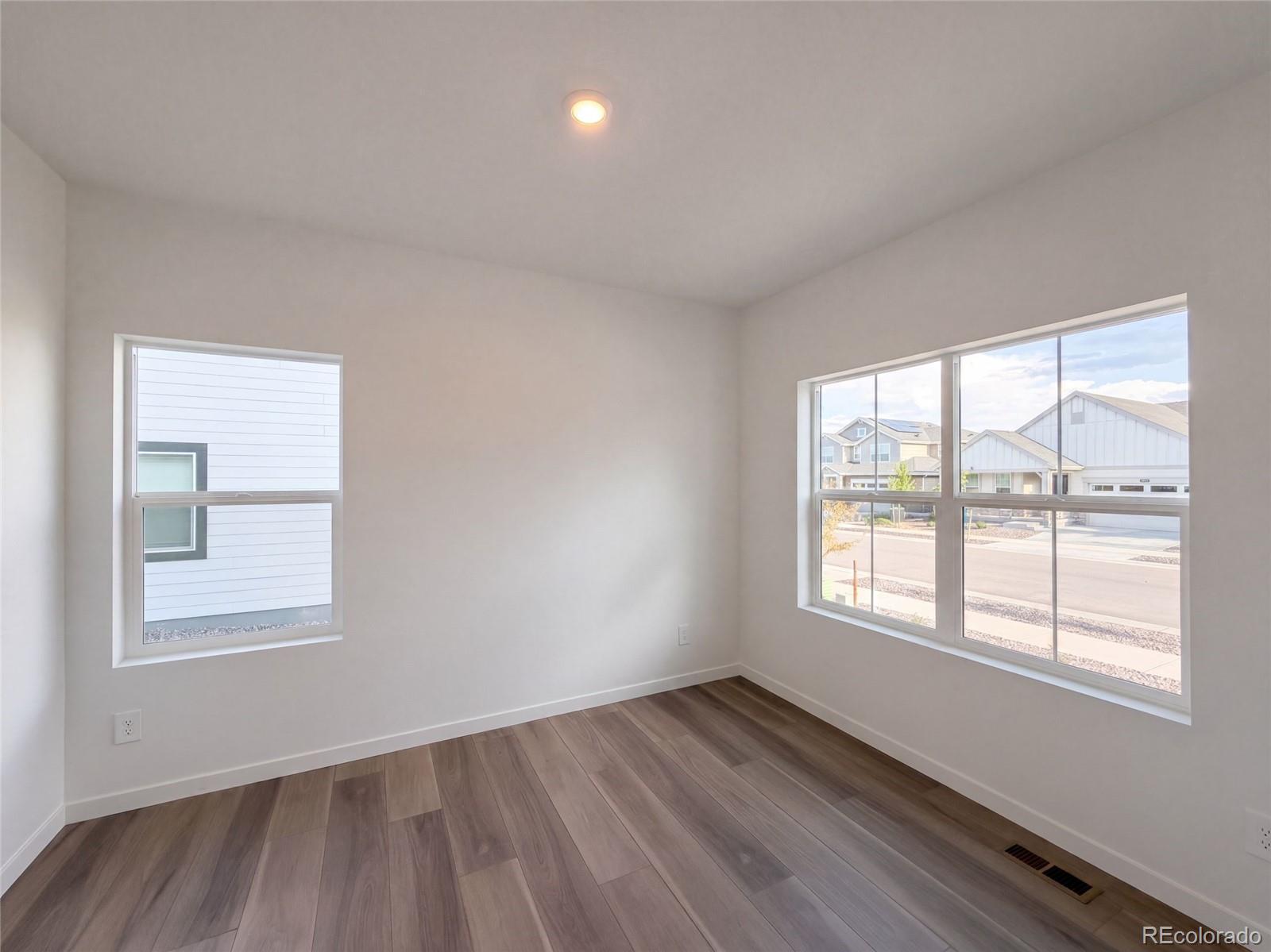 MLS Image #5 for 4043  shirley drive,johnstown, Colorado