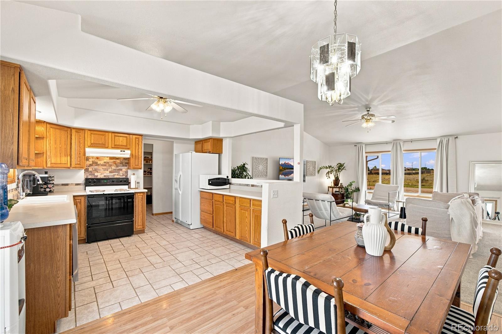 MLS Image #5 for 1177  kirkwood drive,pueblo west, Colorado