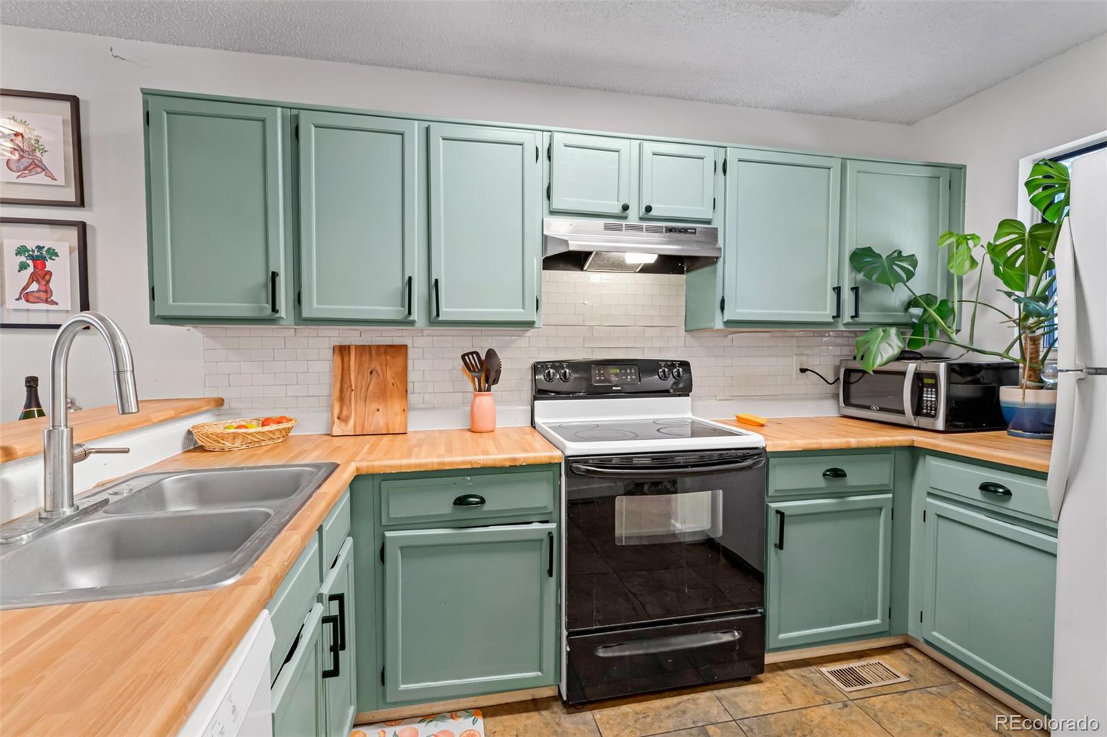 MLS Image #1 for 7476 e arkansas avenue 2-05,denver, Colorado