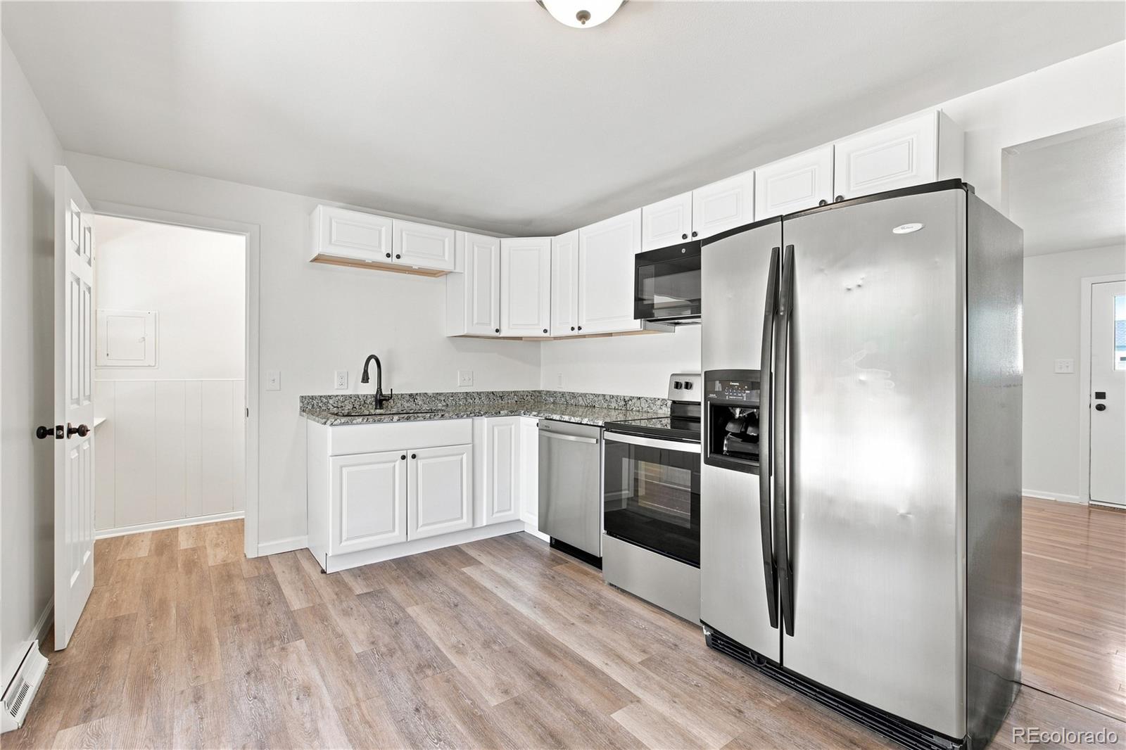 MLS Image #10 for 1760 w 55th avenue,denver, Colorado
