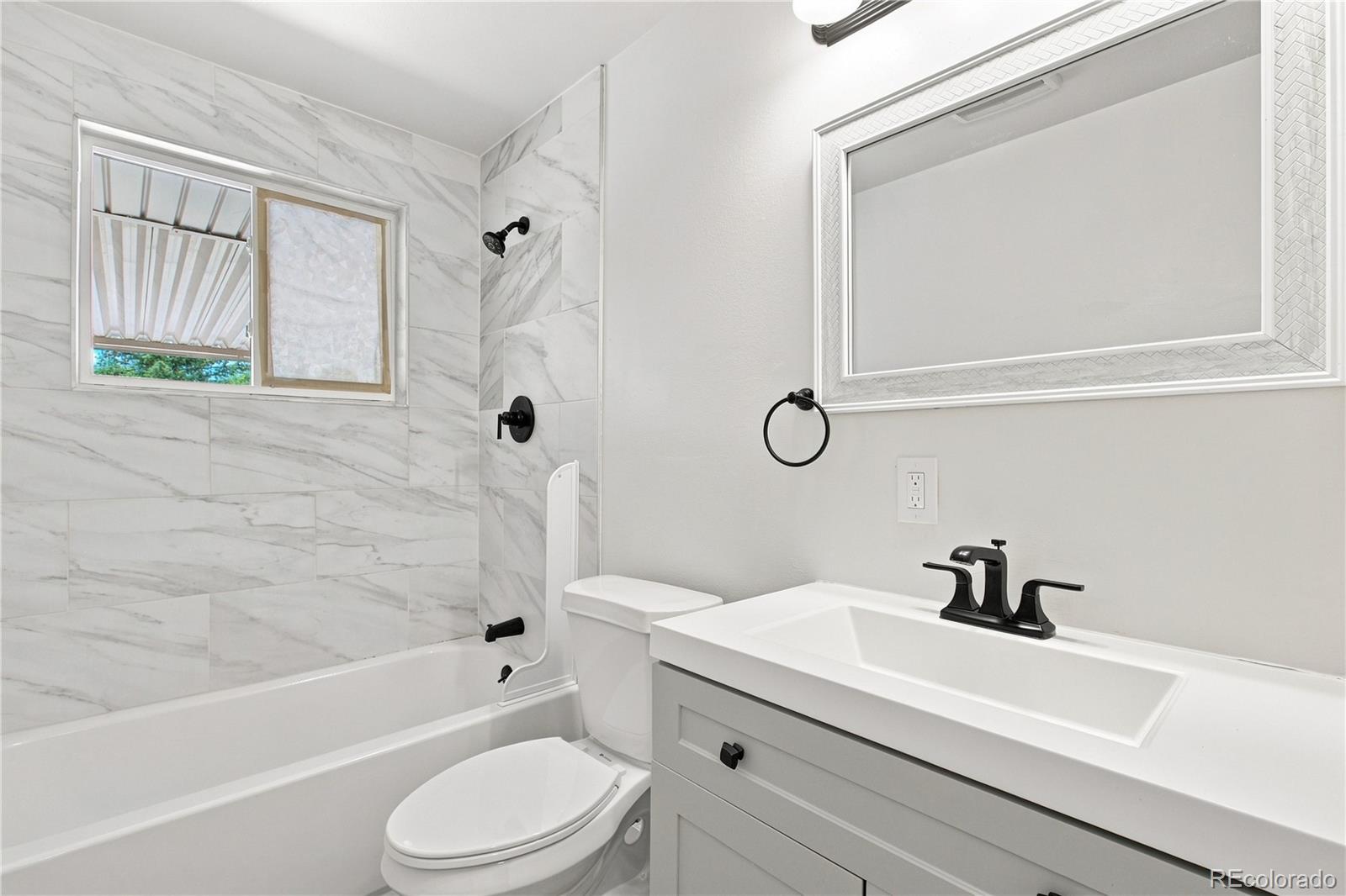 MLS Image #13 for 1760 w 55th avenue,denver, Colorado