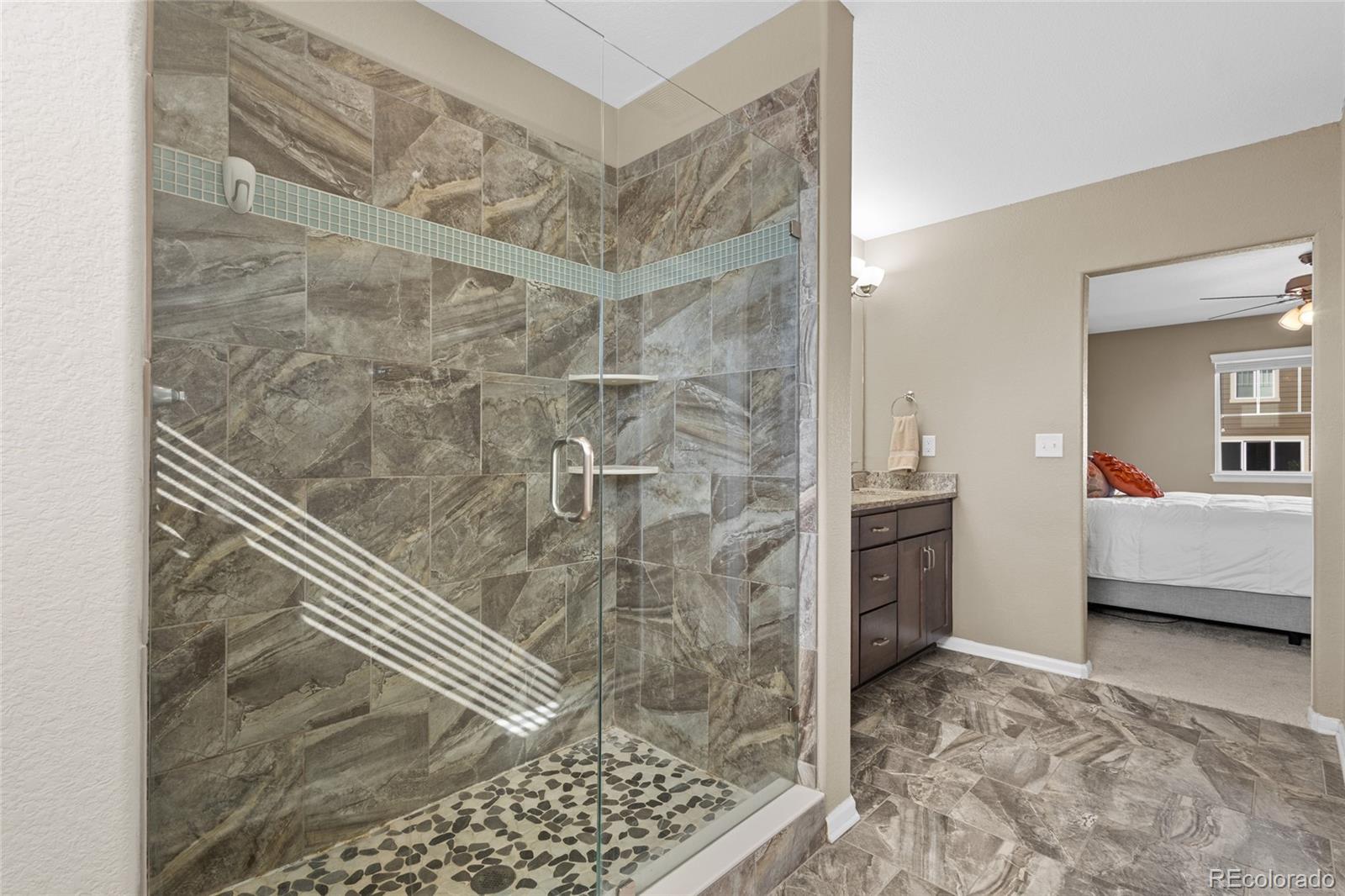 MLS Image #17 for 9645  bellaire lane,denver, Colorado