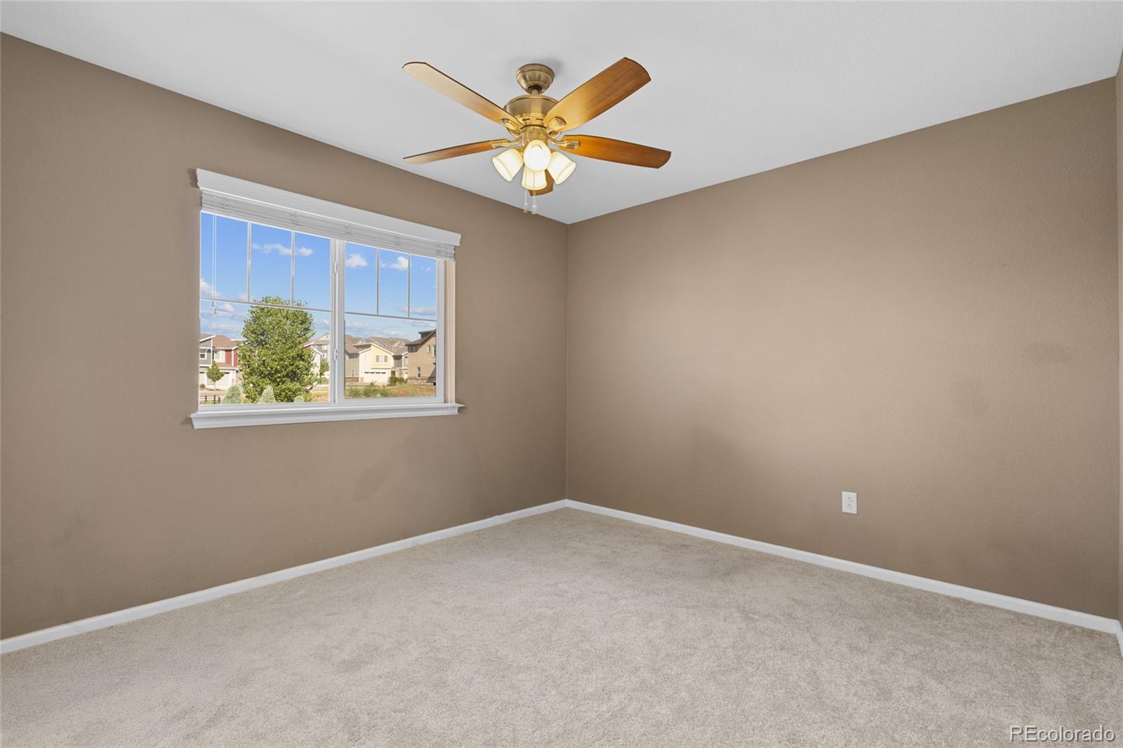 MLS Image #19 for 9645  bellaire lane,denver, Colorado