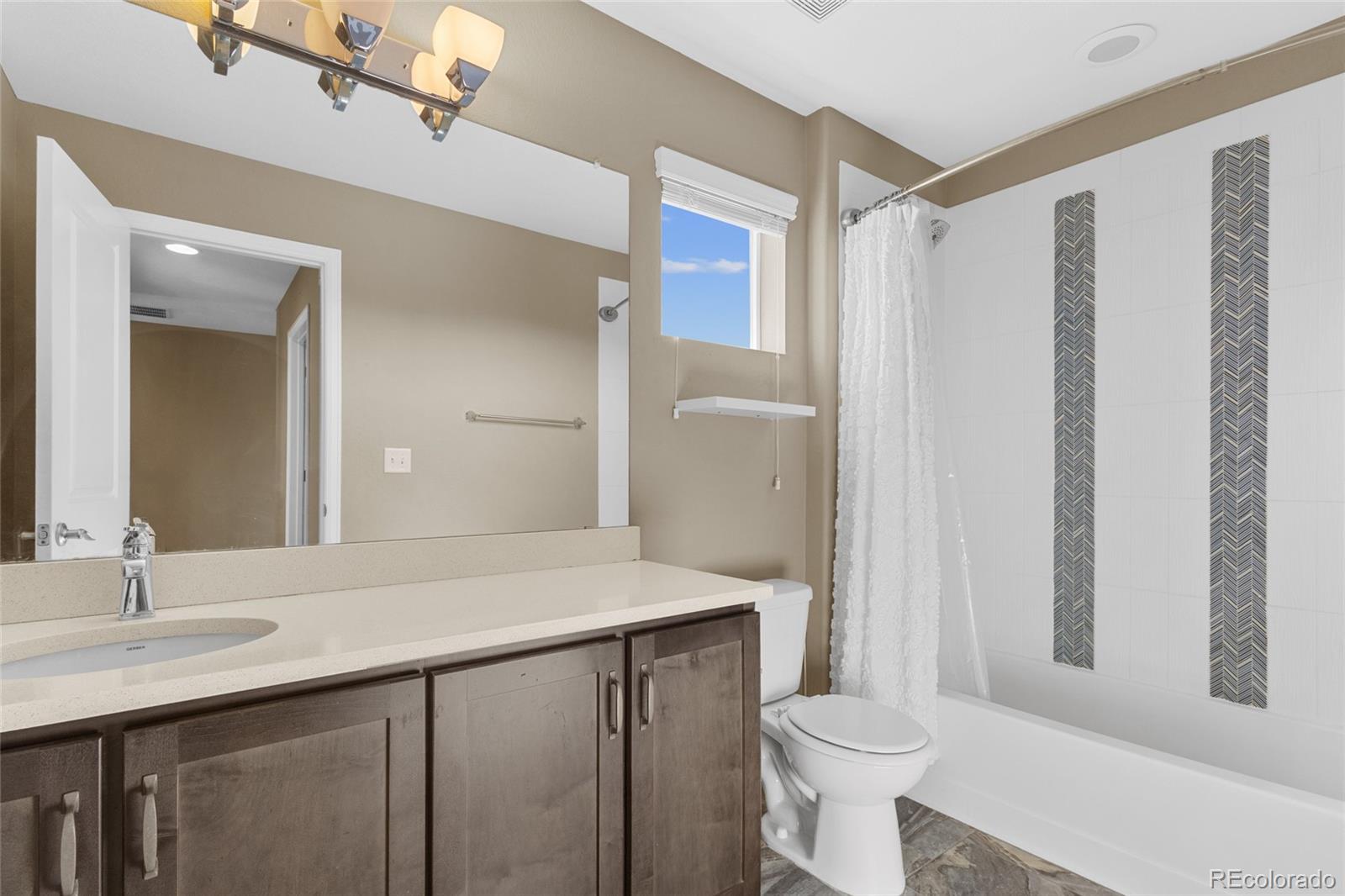 MLS Image #25 for 9645  bellaire lane,denver, Colorado