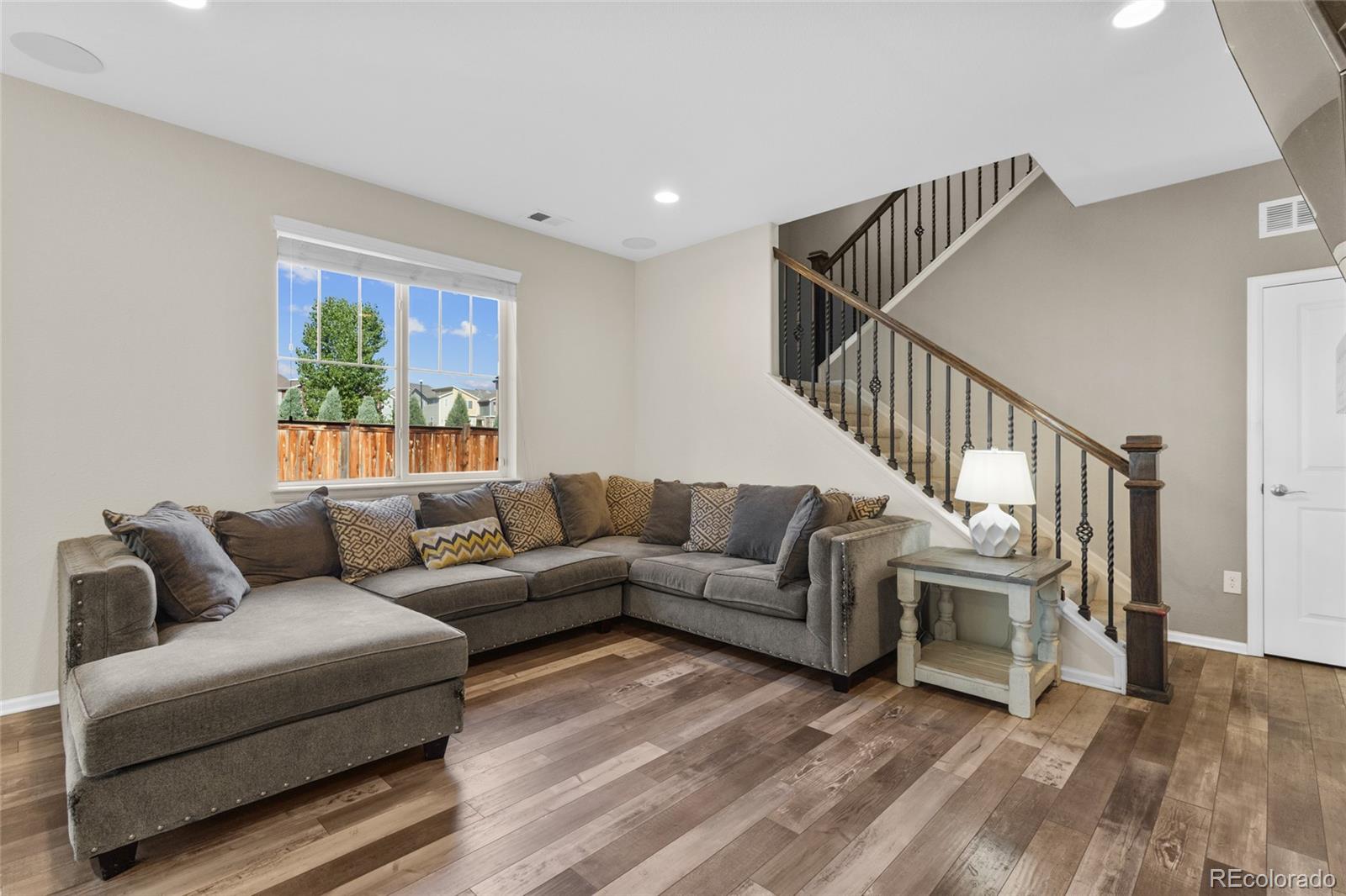 MLS Image #8 for 9645  bellaire lane,denver, Colorado