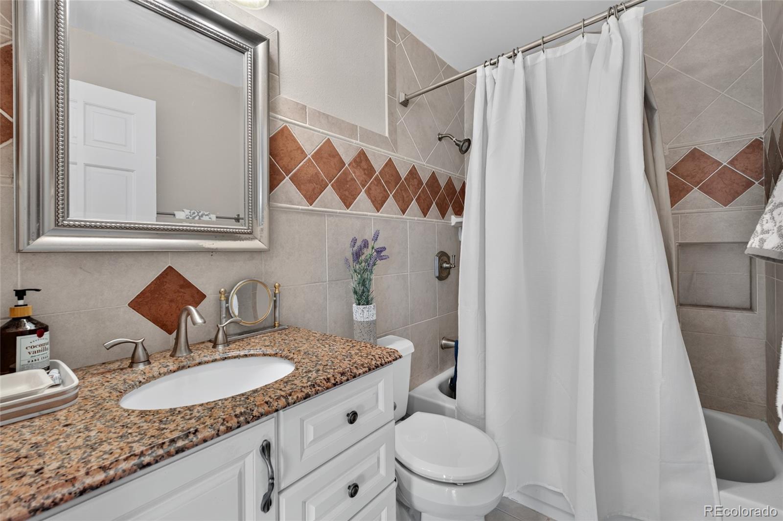 MLS Image #13 for 17145 e union place,aurora, Colorado