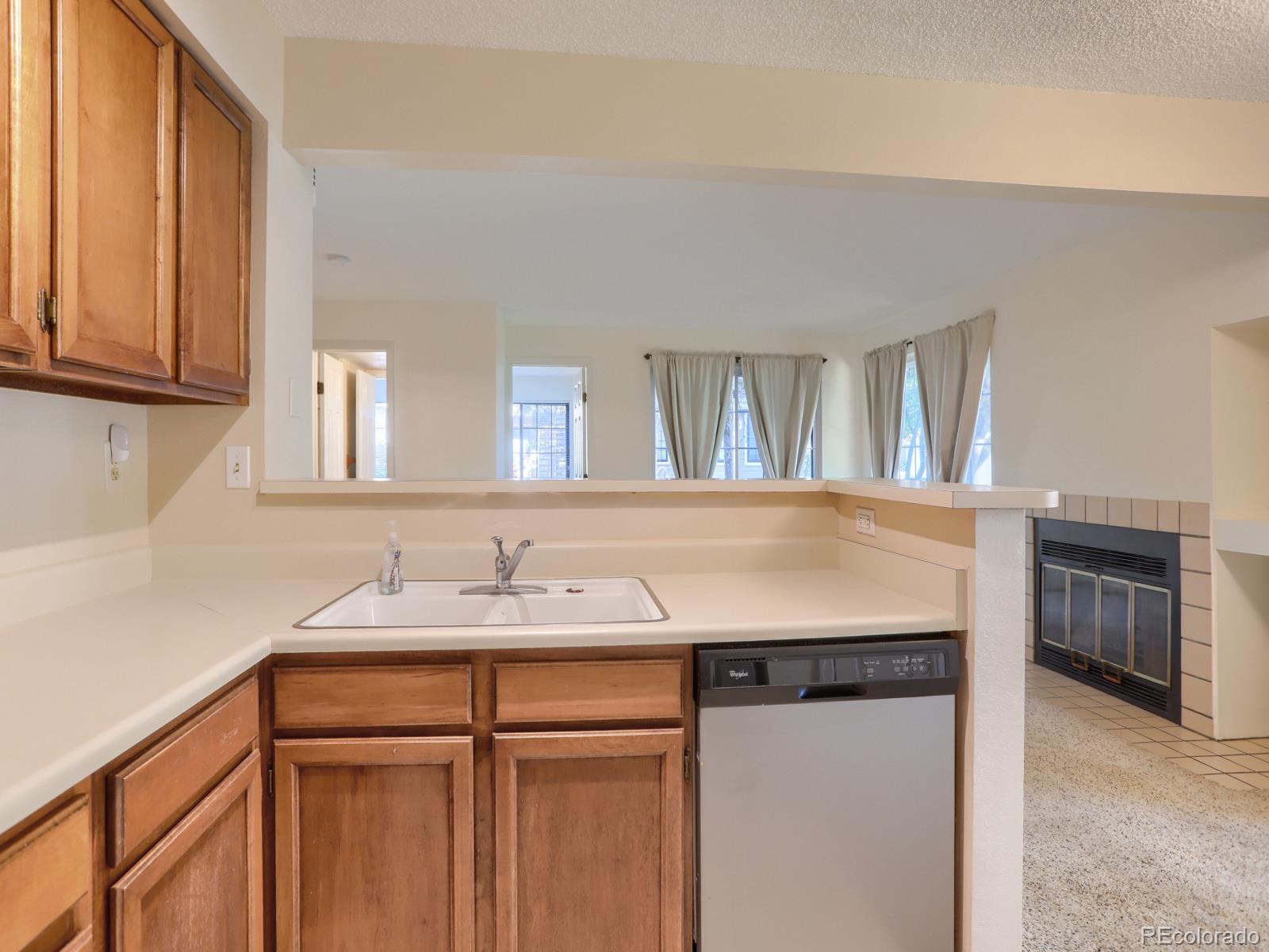 MLS Image #4 for 4819  white rock circle,boulder, Colorado