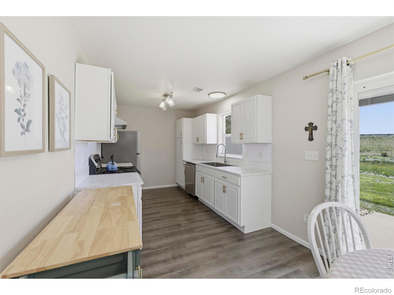 MLS Image #10 for 802  waterglen drive,fort collins, Colorado