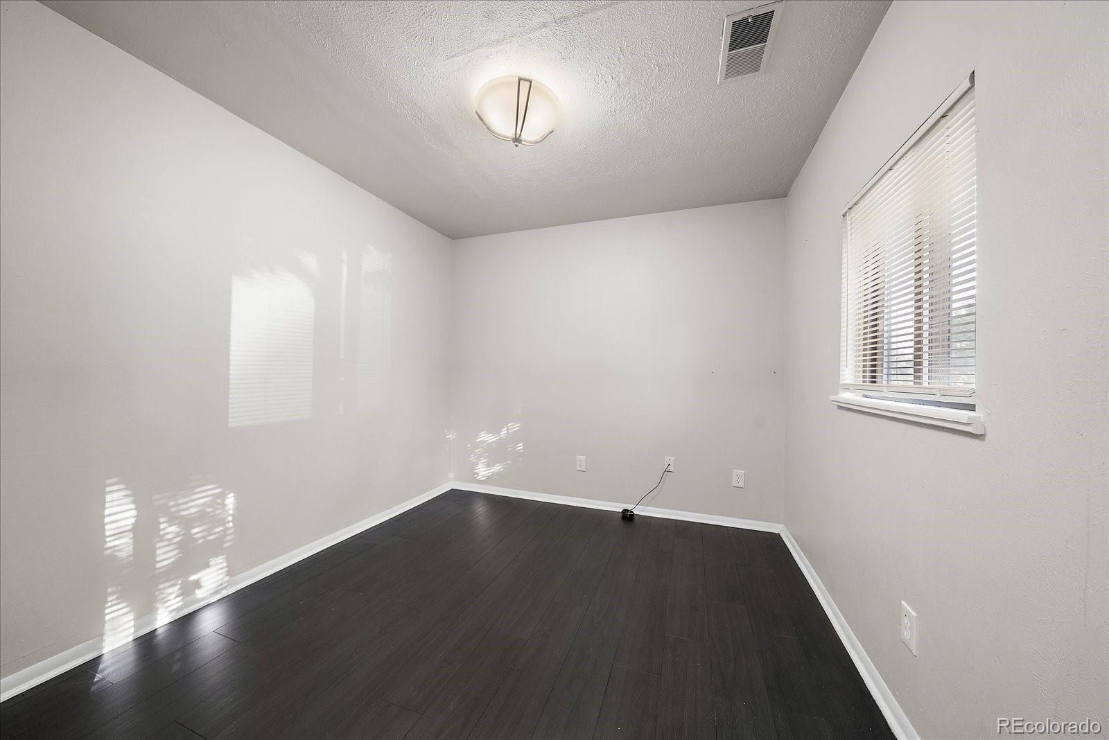 MLS Image #11 for 2865 s fairfax street,denver, Colorado