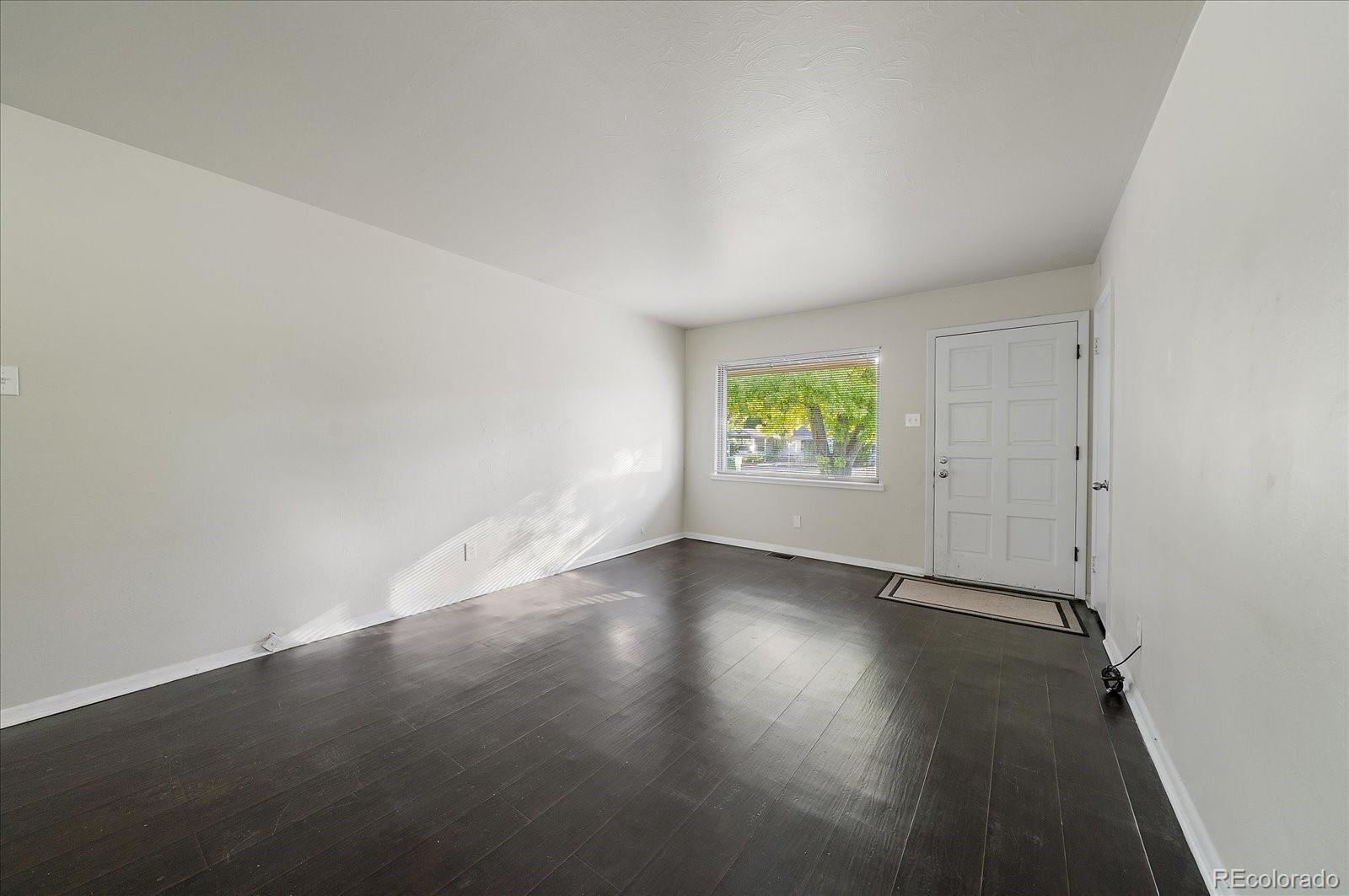 MLS Image #6 for 2865 s fairfax street,denver, Colorado