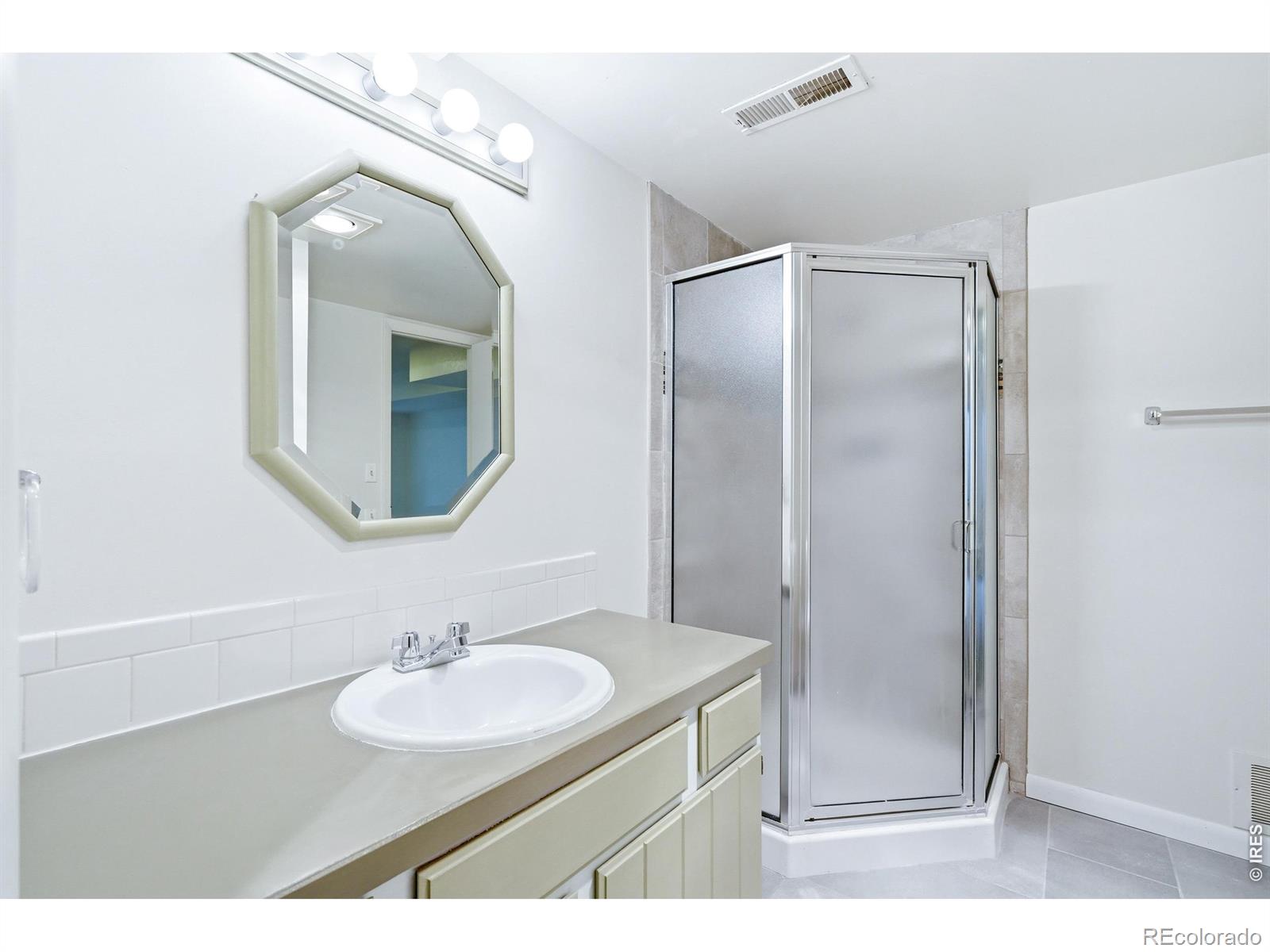 MLS Image #23 for 2104  28th ave ct,greeley, Colorado