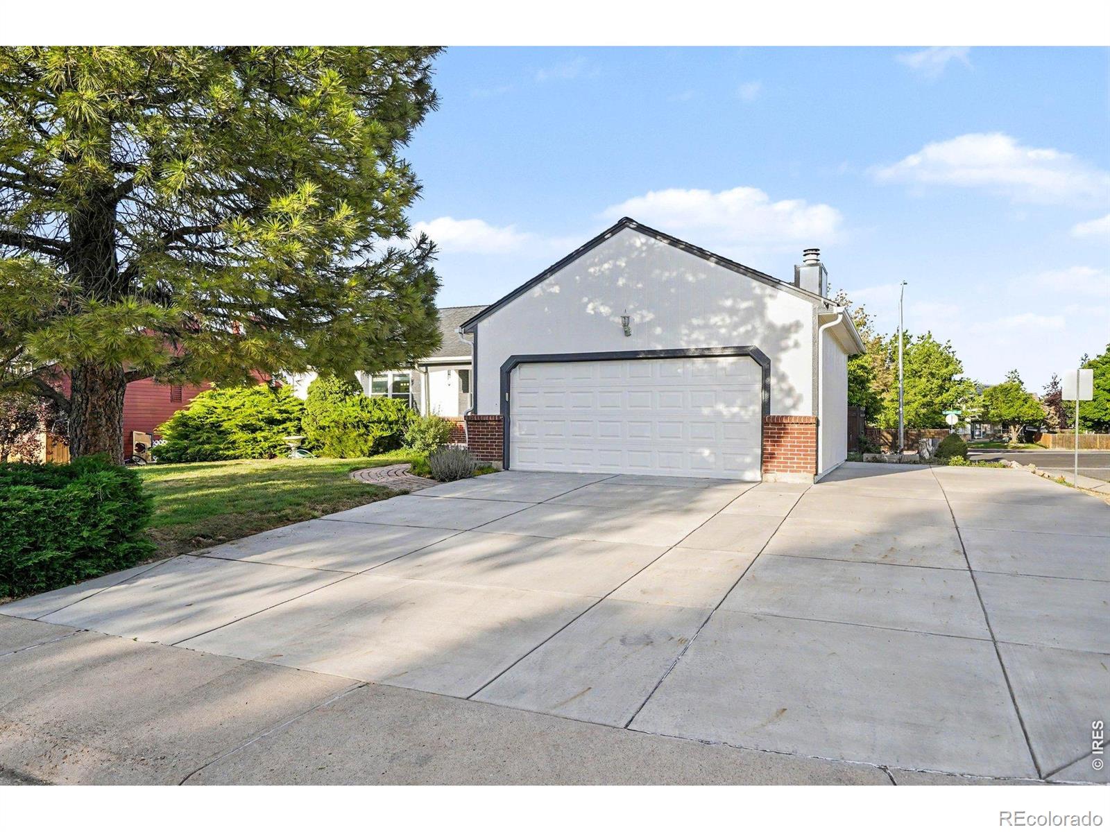MLS Image #2 for 10020  lee street,broomfield, Colorado