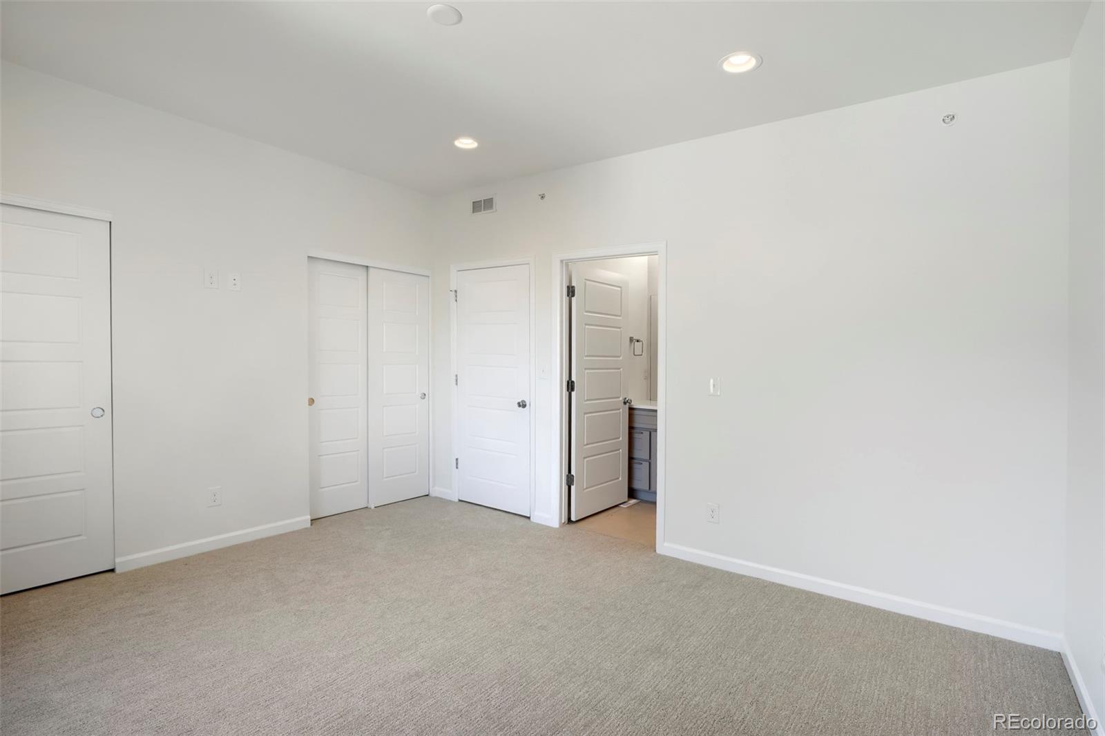 MLS Image #16 for 1031  julian street,denver, Colorado