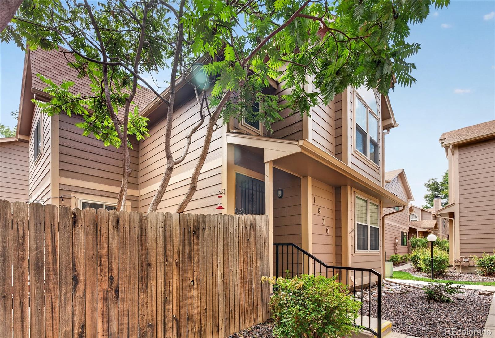 MLS Image #1 for 1830 s quintero way,aurora, Colorado