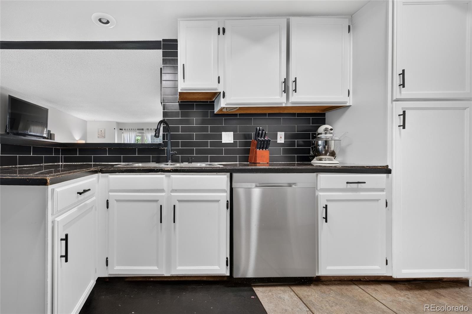MLS Image #11 for 1830 s quintero way,aurora, Colorado
