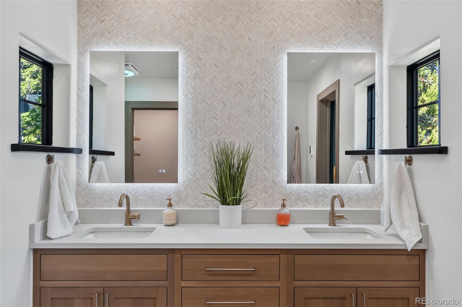 MLS Image #17 for 28  spruce circle,keystone, Colorado