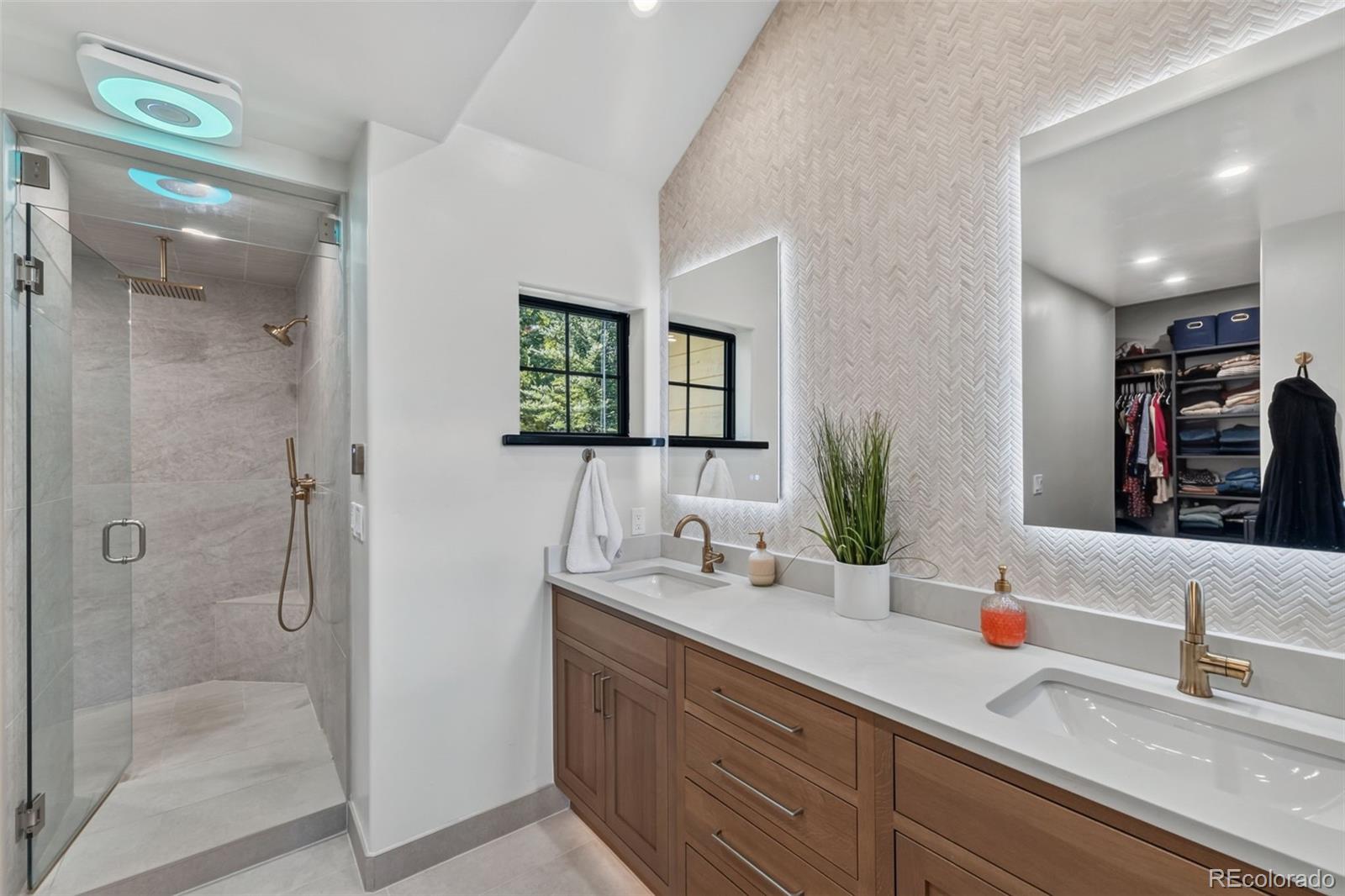 MLS Image #20 for 28  spruce circle,keystone, Colorado