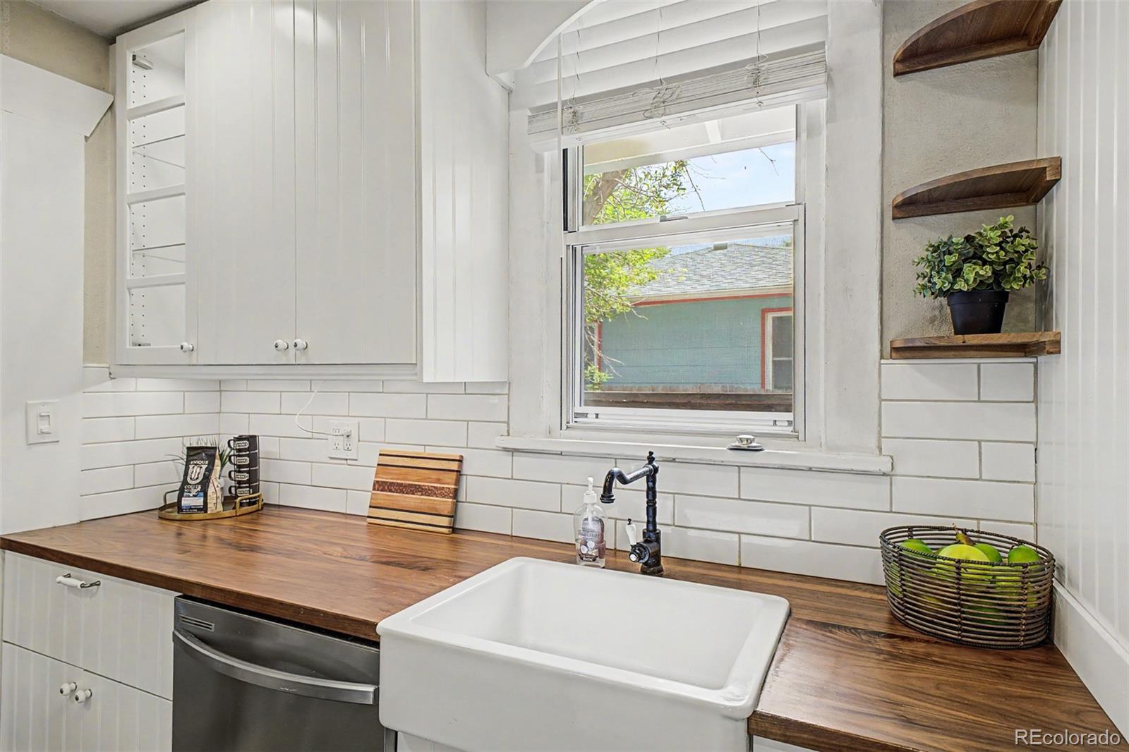 MLS Image #9 for 4239 s galapago street,englewood, Colorado