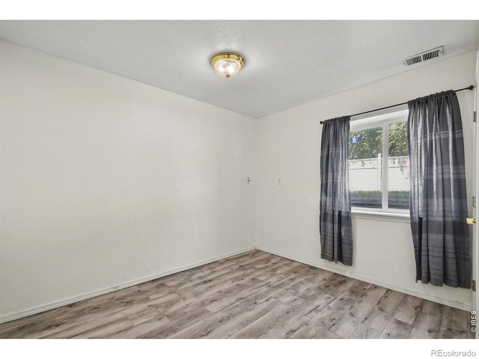 MLS Image #11 for 405 n 30th avenue,greeley, Colorado