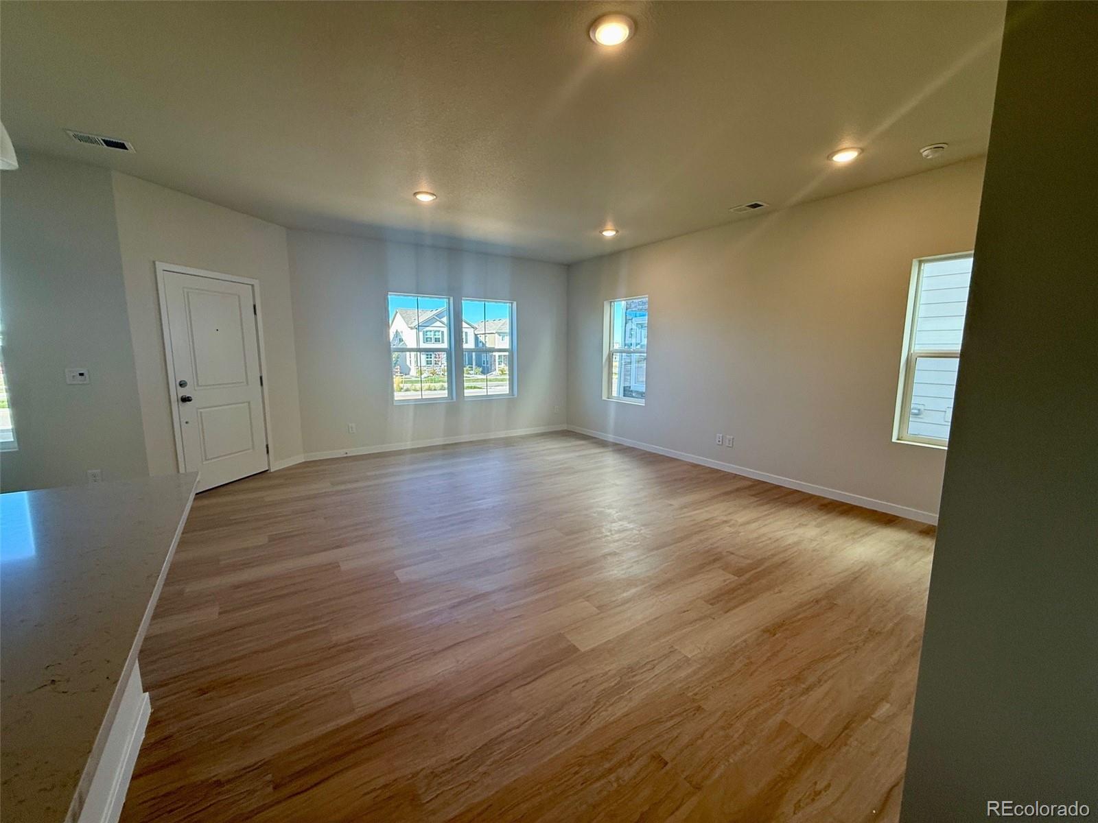 MLS Image #6 for 789 n carrie street,watkins, Colorado
